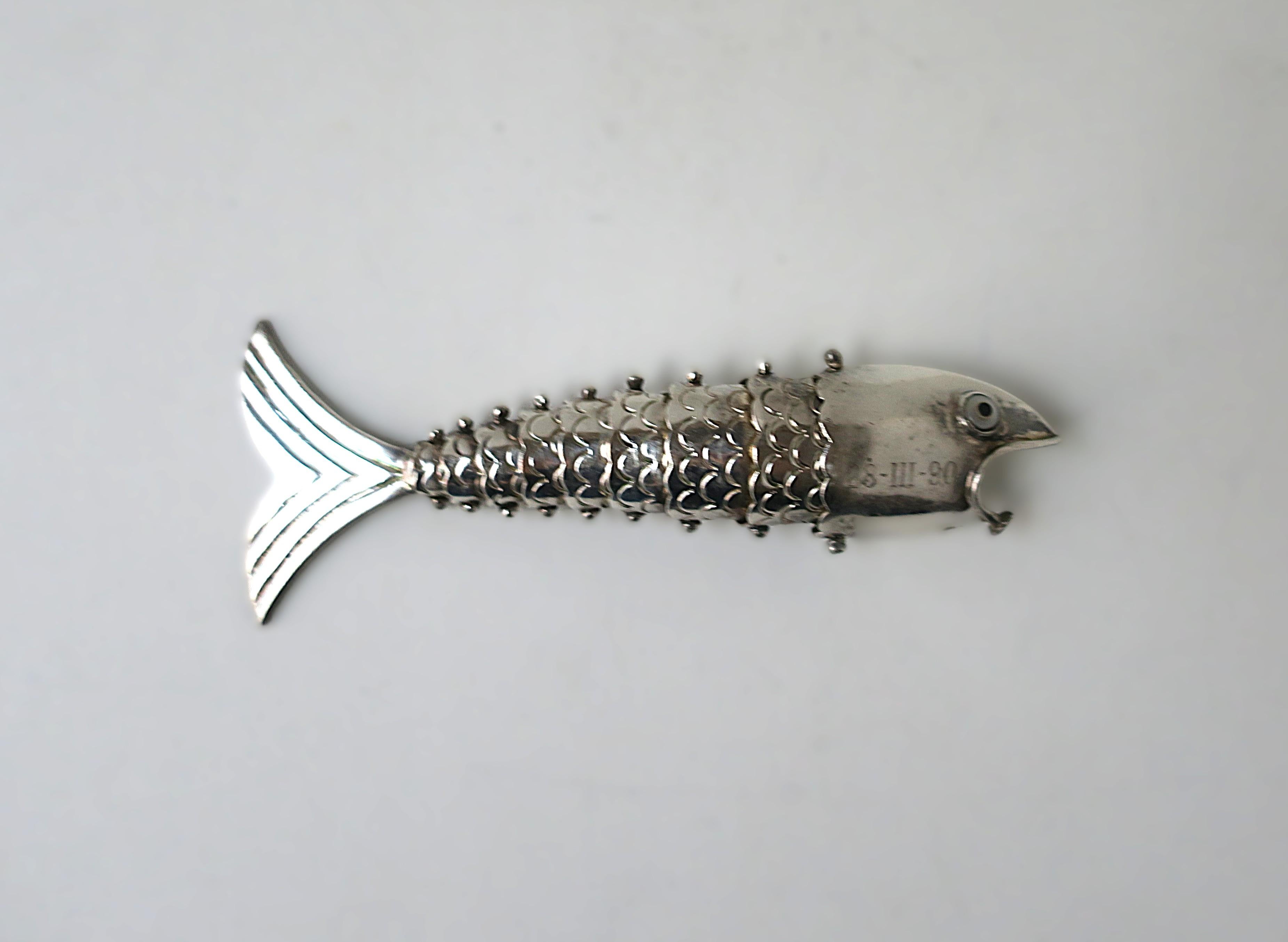 Versilberter Fischflaschenöffner Designer Los Castillo (Mexikanisch) im Angebot