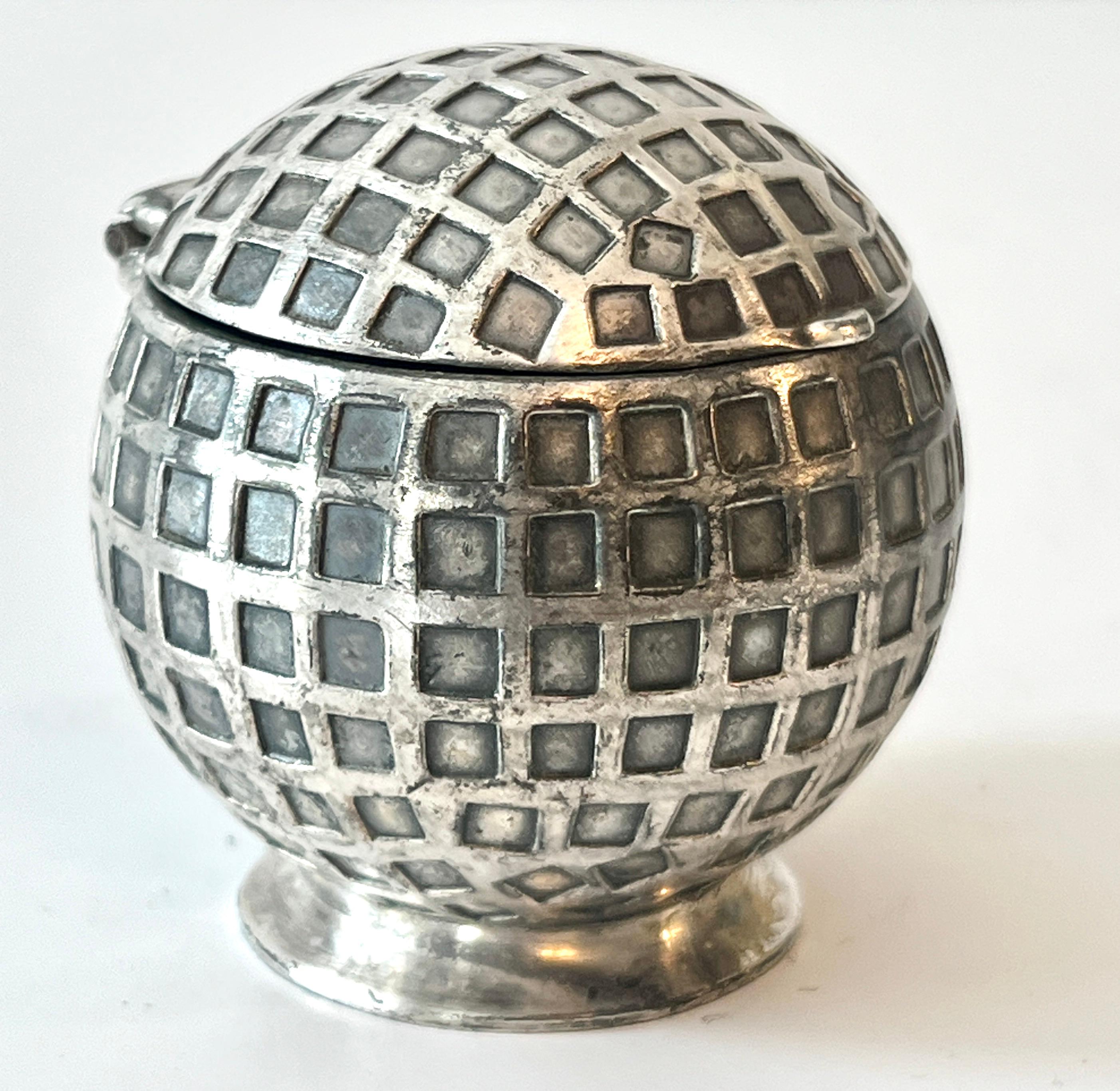 Silver Plate Golf Ball Ink Well Lidded Box For Sale 2