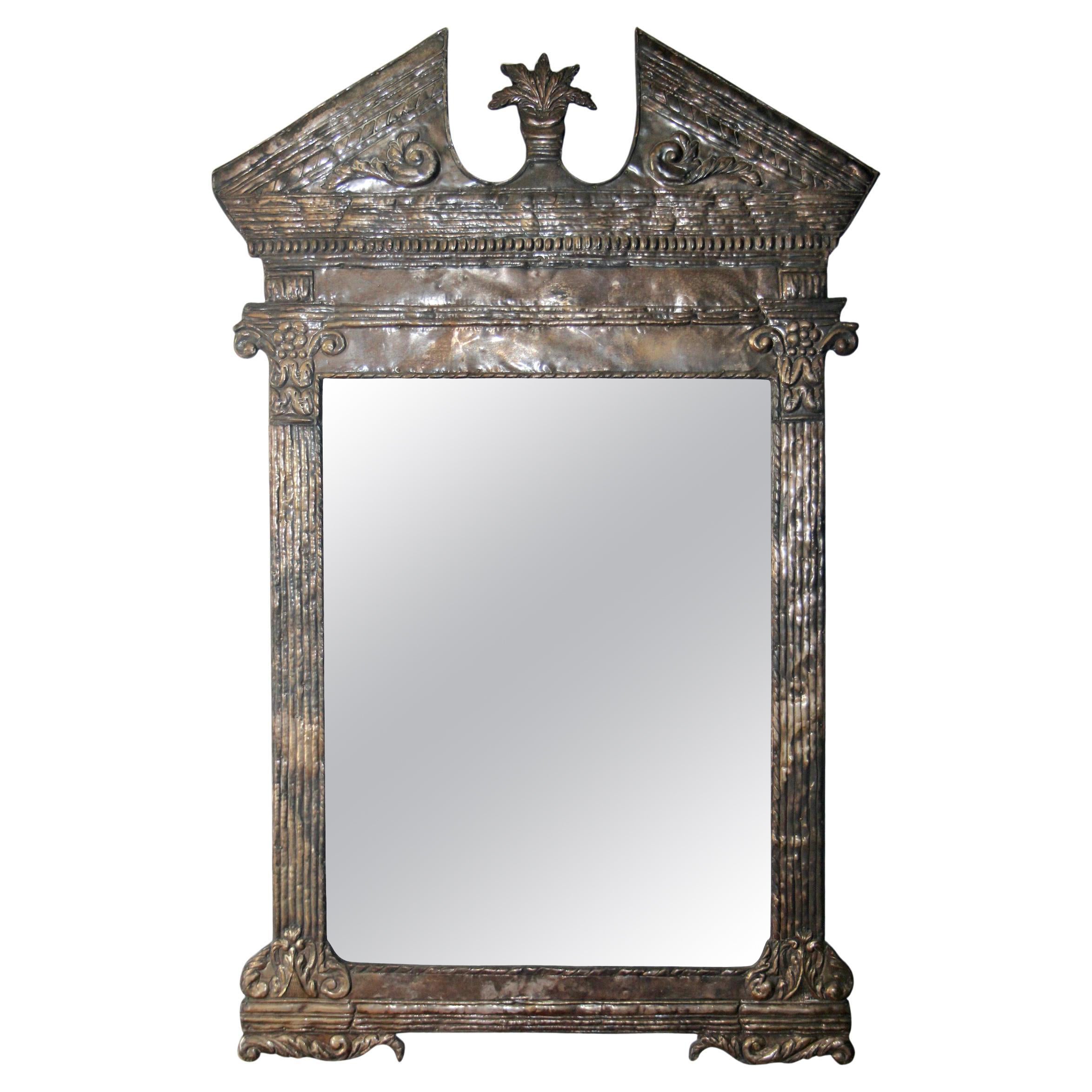 Specchio da parete neoclassico in silver plate in vendita