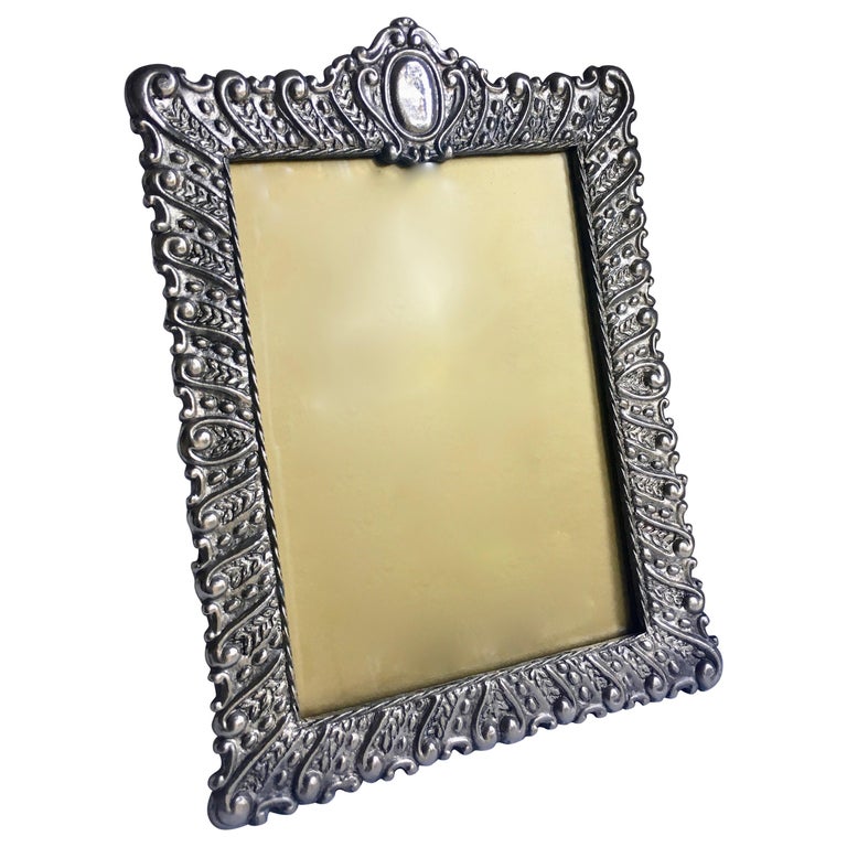 Silver Plate Picture Frame For Sale at 1stdibs