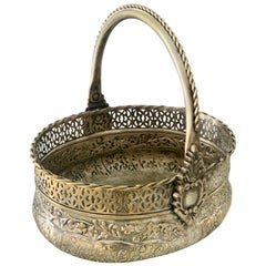 Cestino Repousse in argento con manico
