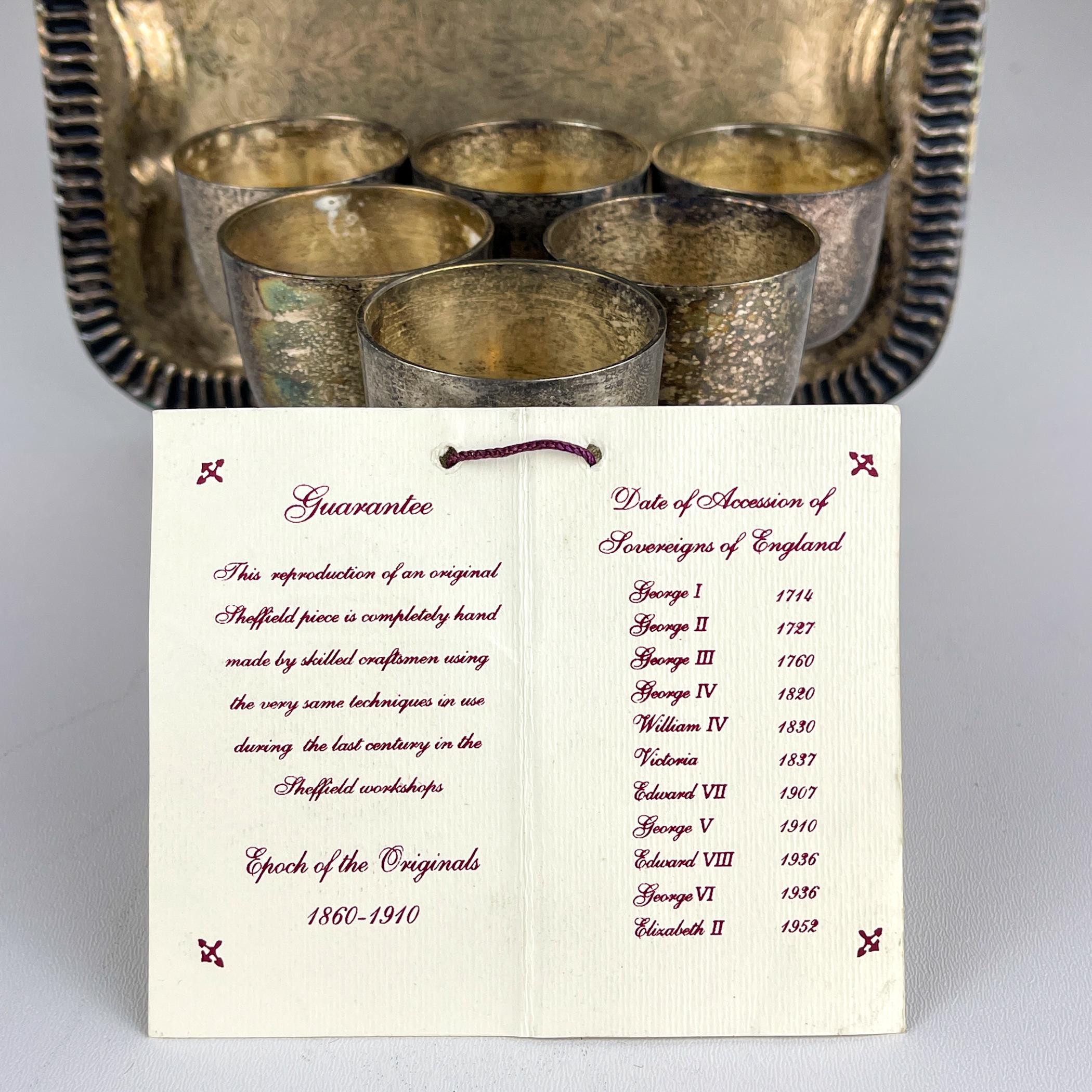 Set di 6 bicchieri e un vassoio in argento in scatola Sheffield Edward, Inghilterra, anni 1890 in vendita 5