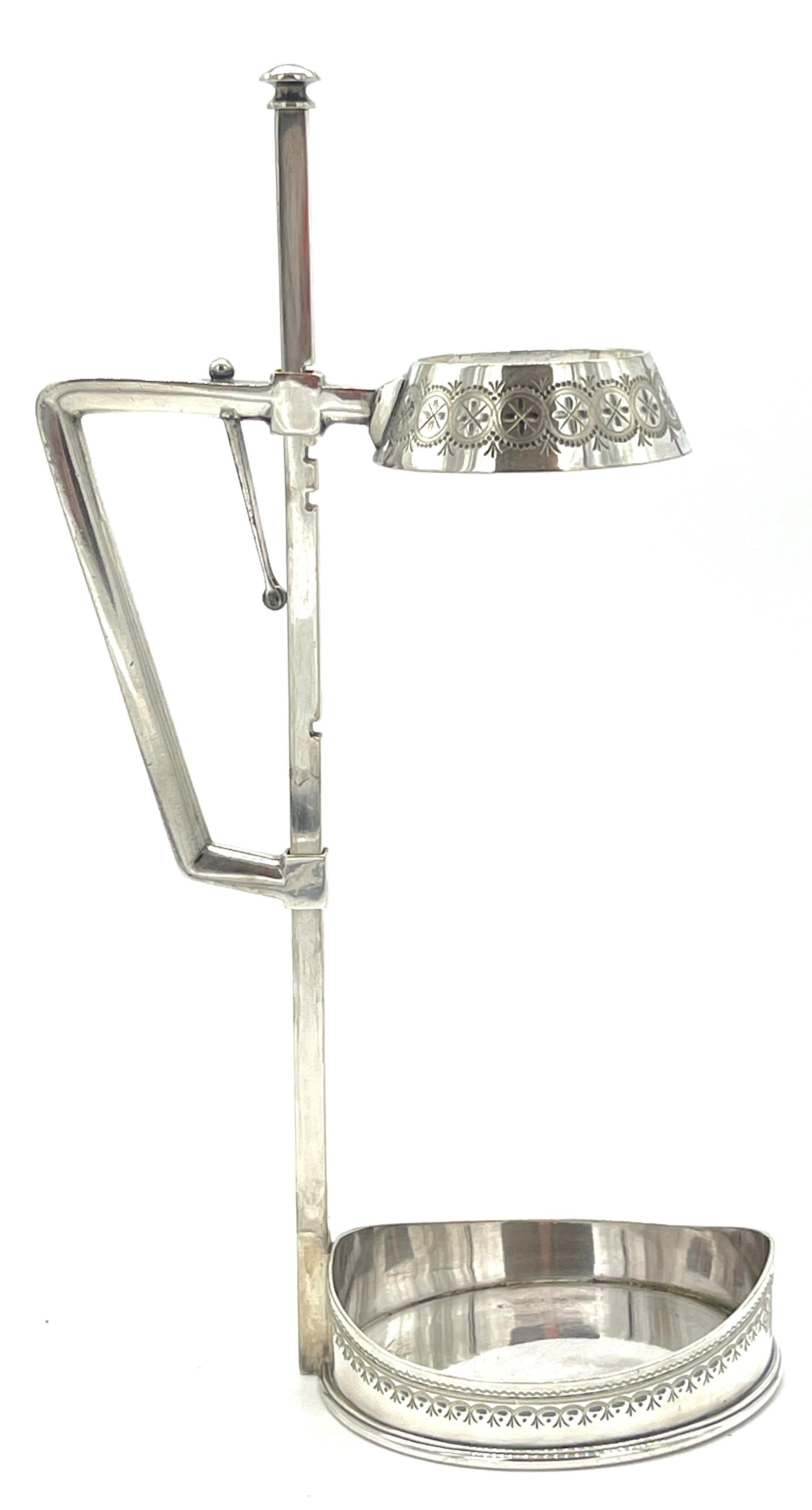 Cántaro de vino ajustable chapado en plata de Mappin & Webb, Inglaterra, circa 1900-1910 en venta 5