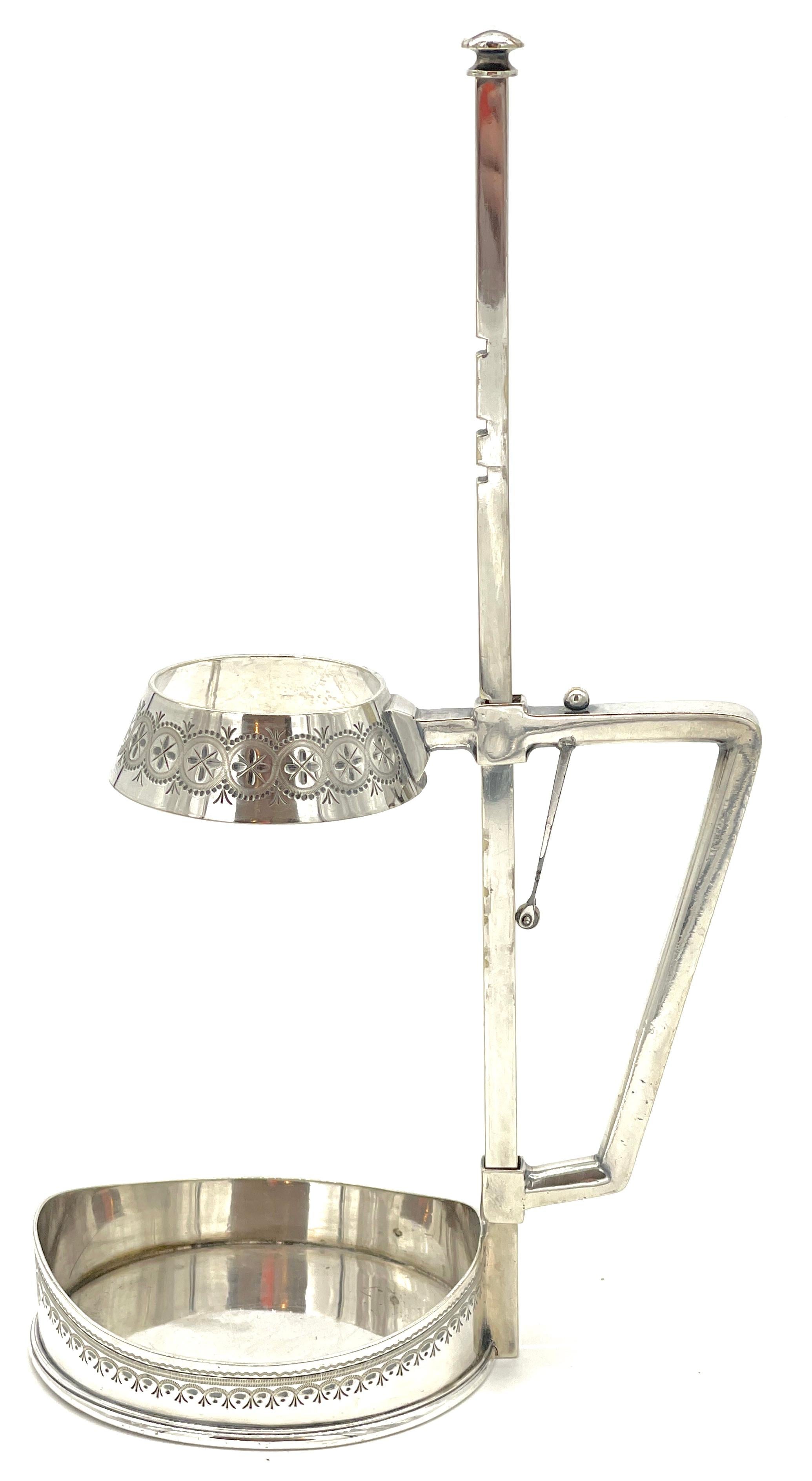 Cántaro de vino ajustable chapado en plata de Mappin & Webb, Inglaterra, circa 1900-1910 Eduardiano en venta