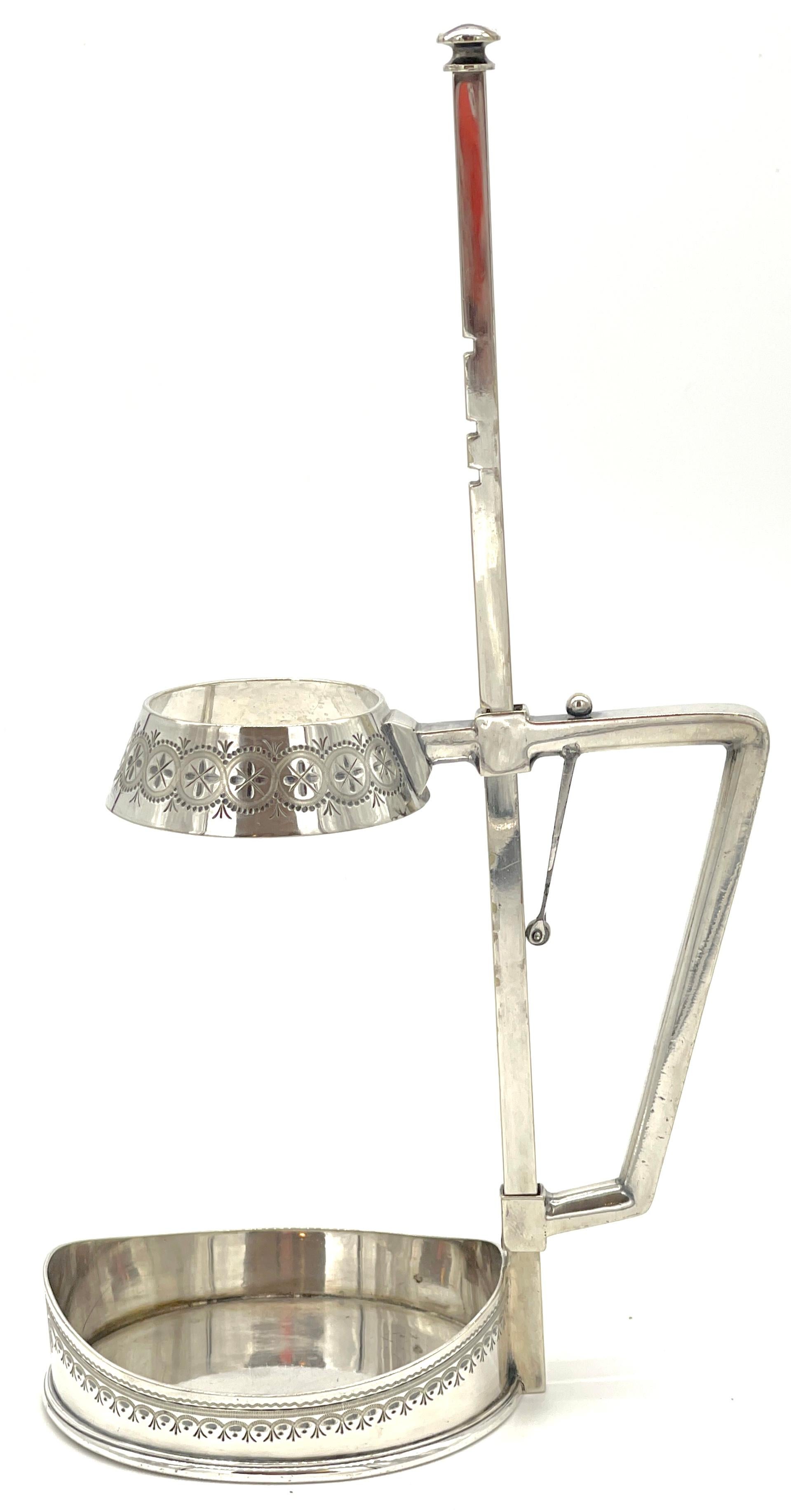 Cántaro de vino ajustable chapado en plata de Mappin & Webb, Inglaterra, circa 1900-1910 Inglés en venta