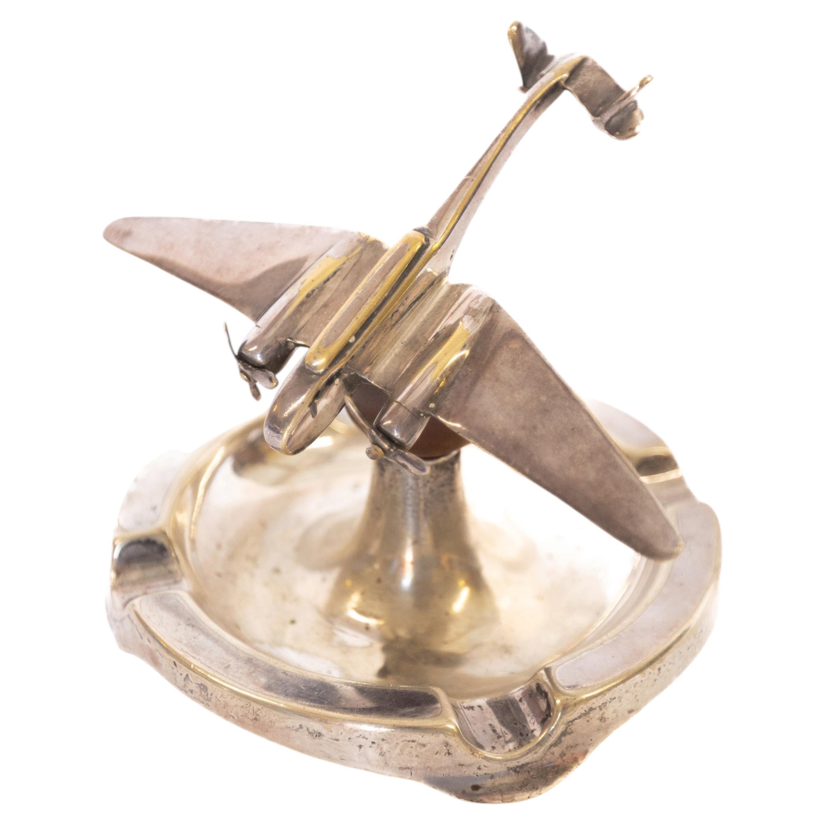 Versilberter Aschenbecher in Flugzeugform, Bryant & May im Angebot