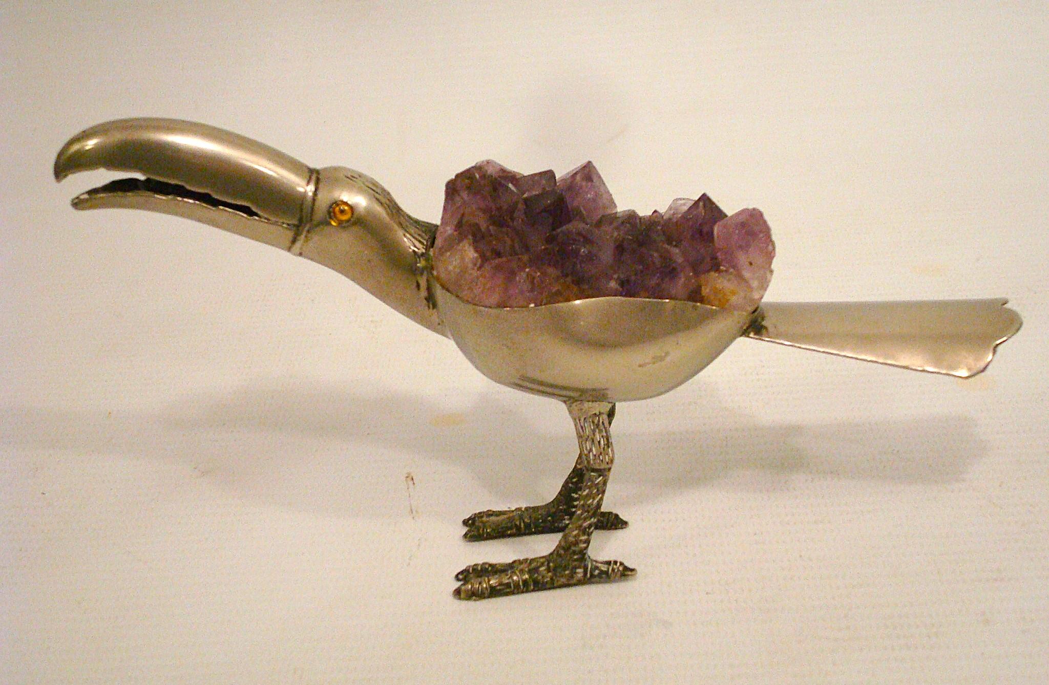 Brasiliano Uccello decorativo placcato in argento e ametista, Brasile, circa 1970 in vendita