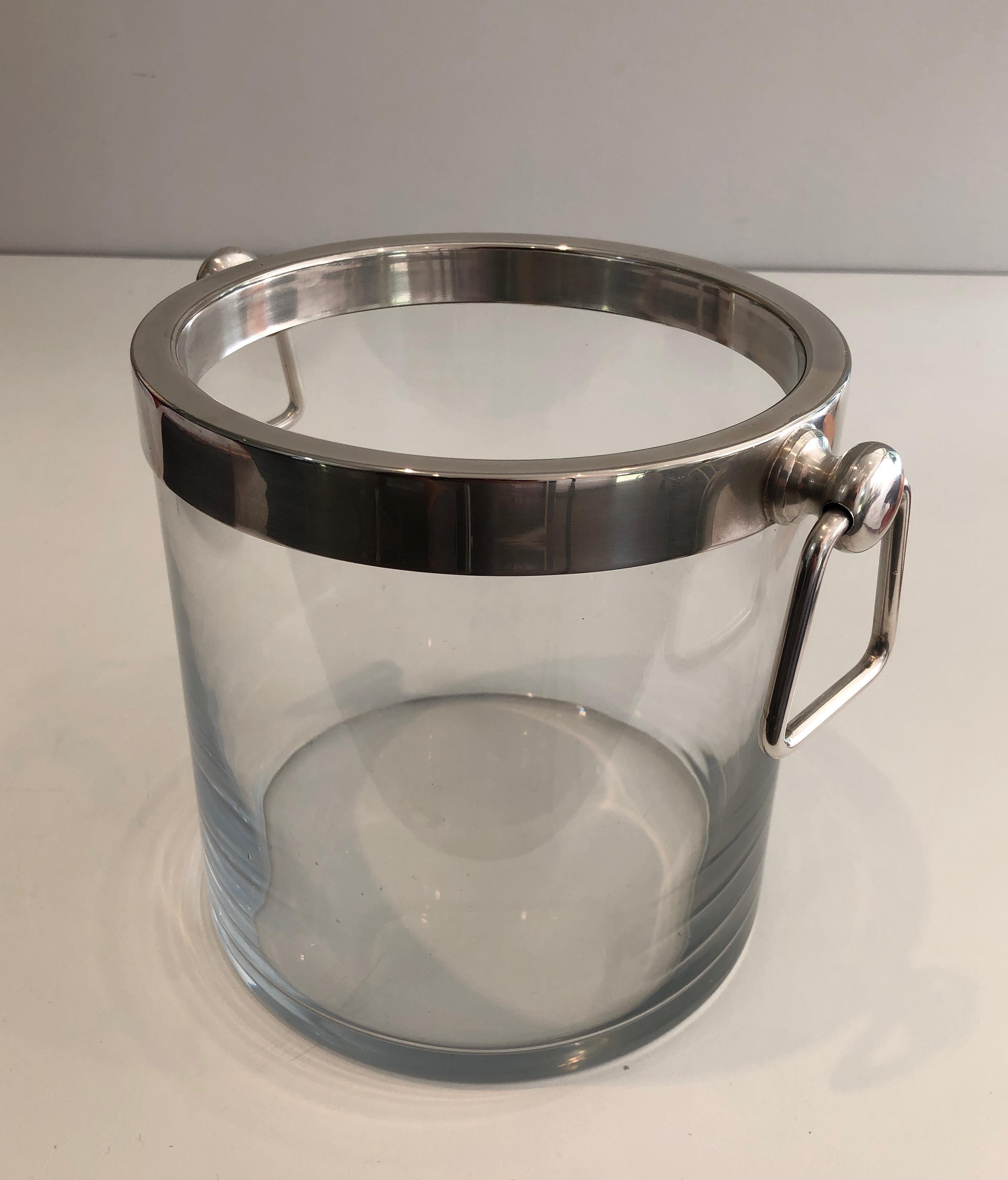 Silver Plated and Glass Champagne Bucket, French, Circa 1970 In Good Condition For Sale In Marcq-en-Barœul, Hauts-de-France