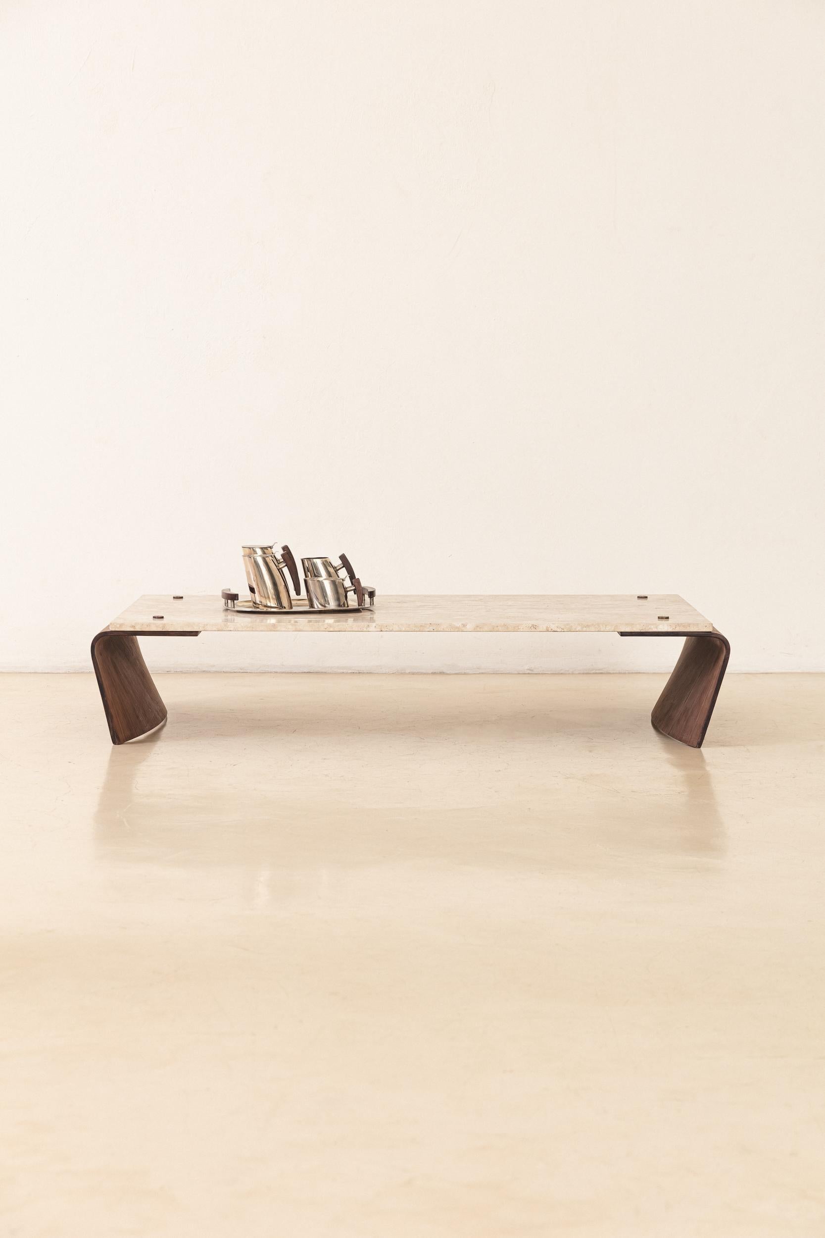 Versilbert, Palisanderholz
Tablett: H 4,5 cm x B 36,5 cm x T 30 cm  H 1,77 in. x B 14,37 in. x T 11,81 in.
Stück 1: H 15 cm x B 7,5 cm x T 14 cm  H 5,90 in. x B 2,95 in. x T 5,51 in.
Teil 2: H 14 cm x B 7,5 cm x T 14,5 cm  H 5,51 in. x B 2,95 in. x