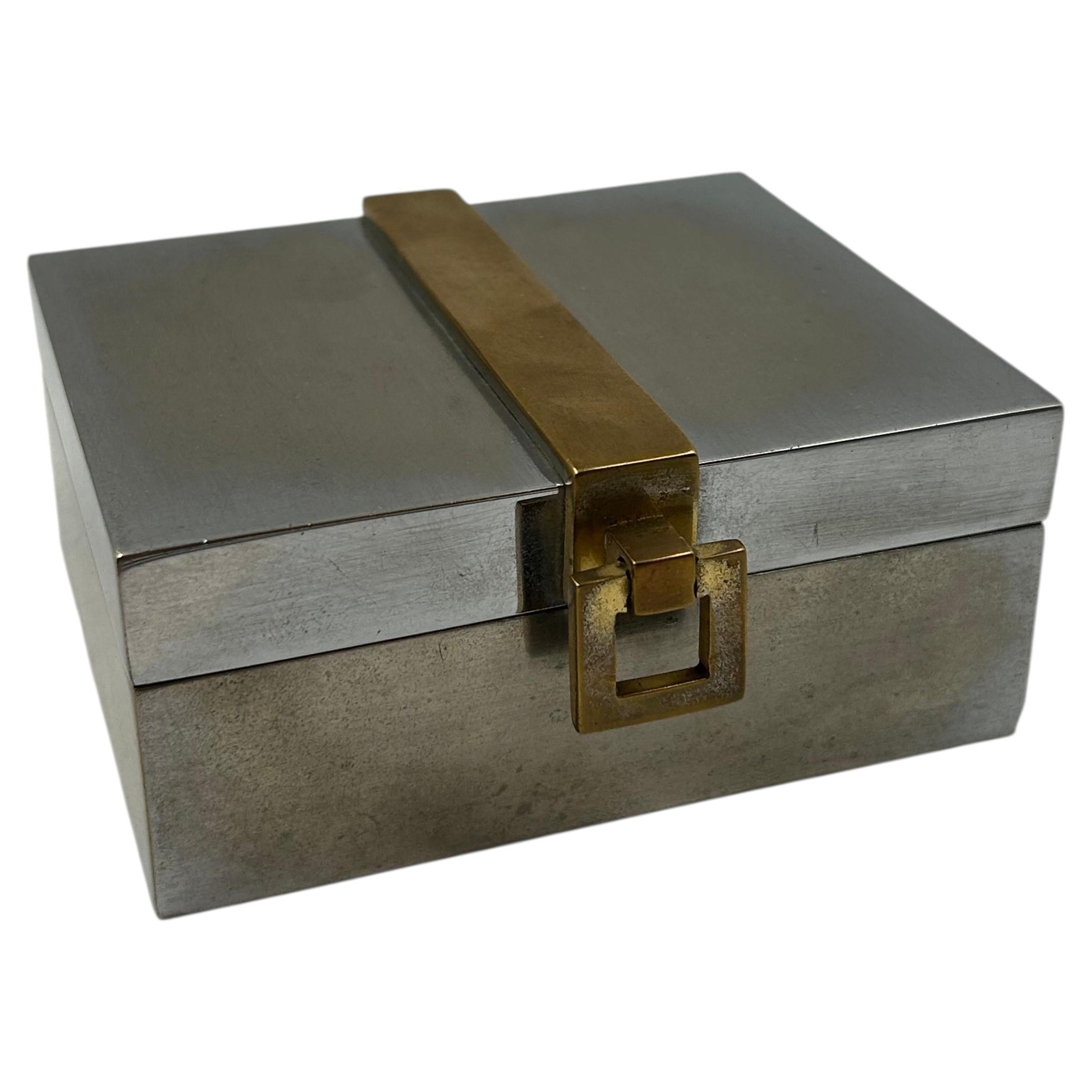 Silver-plated Art Deco Box with Gold Clasp, by Desny, France, 1930s For Sale