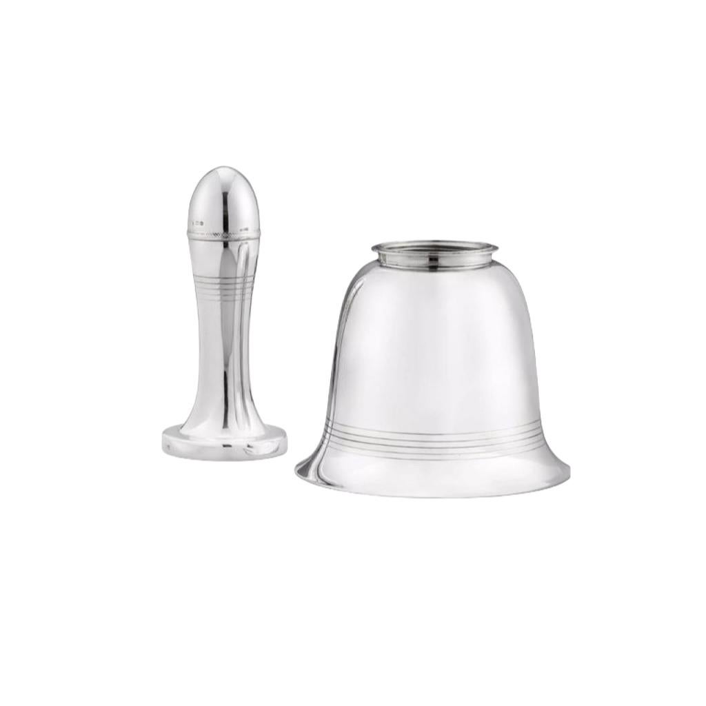 Versilberter „Bell“-Cocktailshaker im Zustand „Gut“ im Angebot in London, GB
