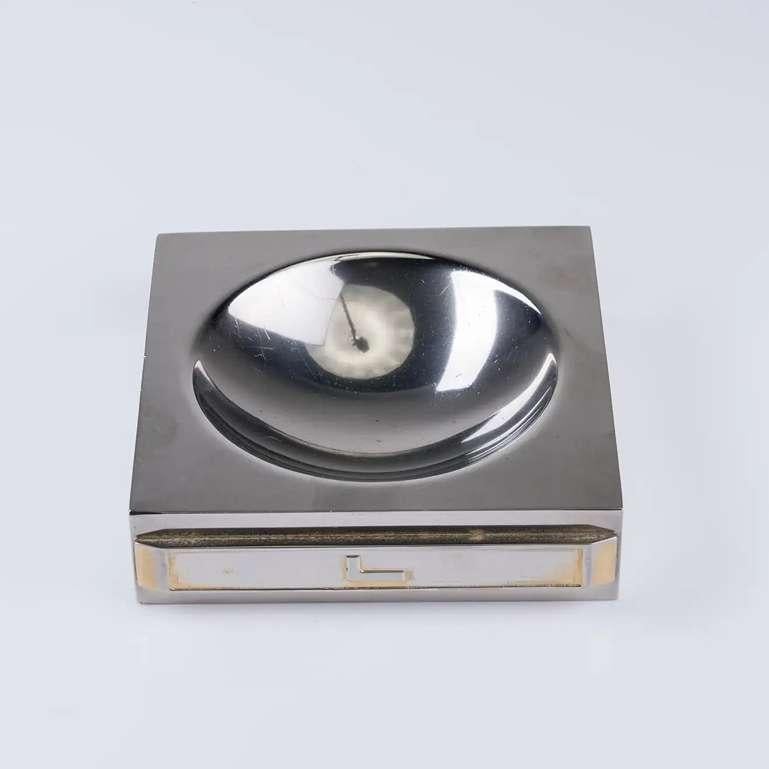 Boîte et pot décoratif « Vide-Poches » en métal argenté de Lancel, France, années 1970 Bon état - En vente à New York, NY