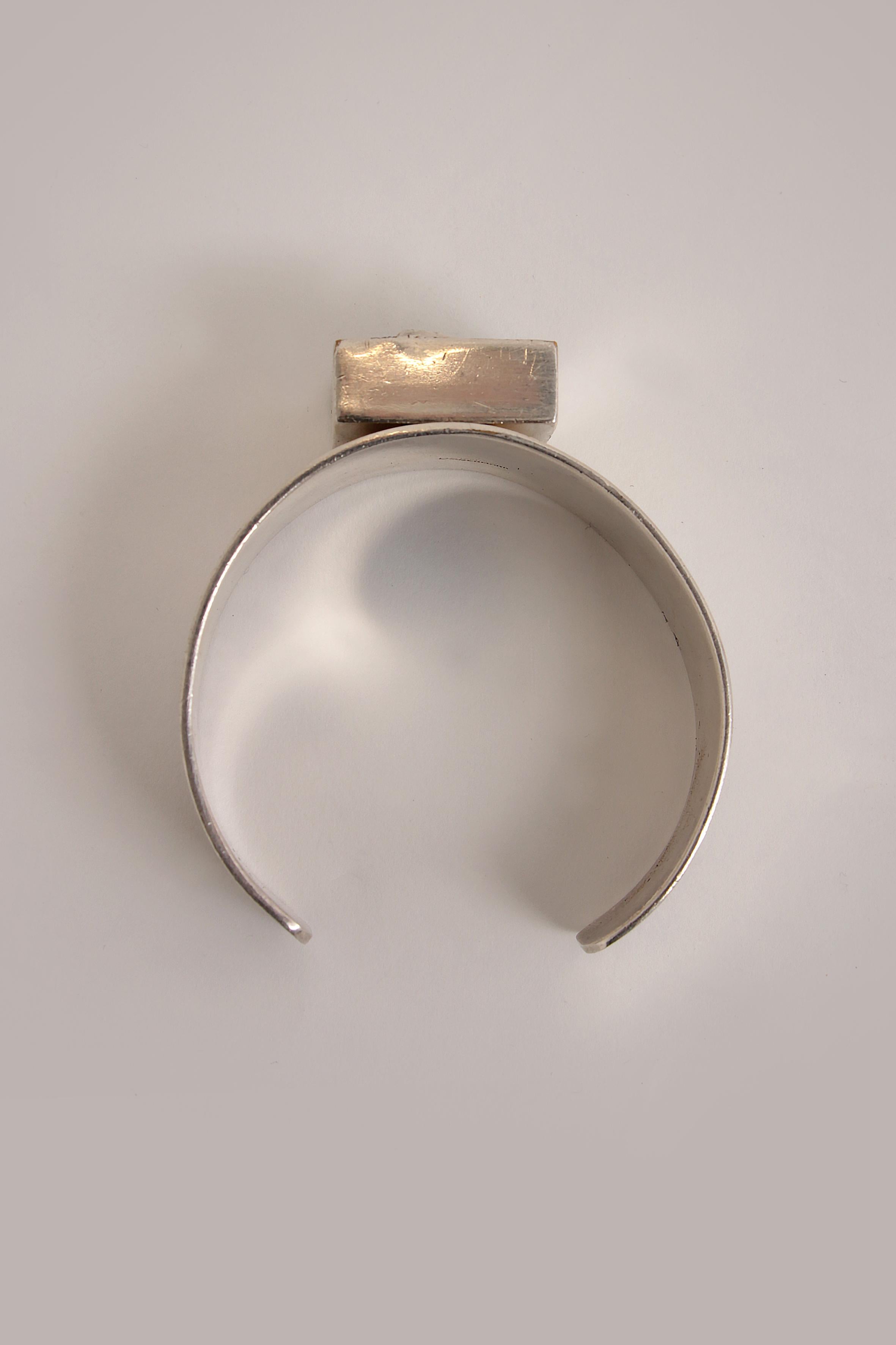 Late 20th Century Silver-plated bracelet with glass stone by Dansk Smykkekunst, 1970 Denmark. For Sale
