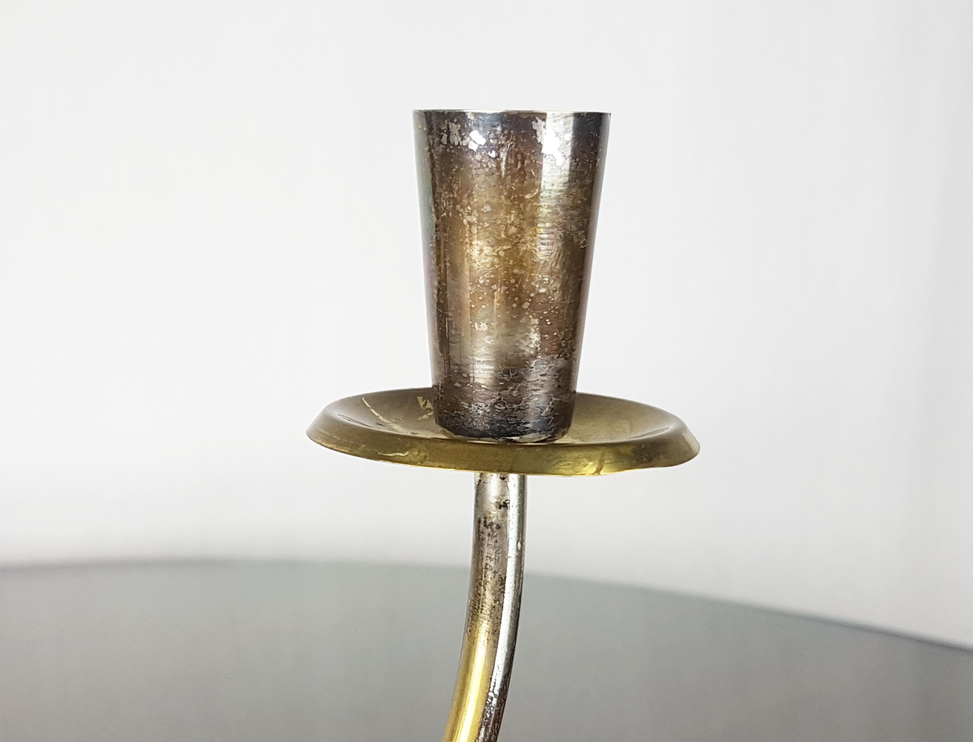 Versilberte Mid-Century-Modern-Kerzenhalter aus Messing von Aldo Tura für Macabo (Mitte des 20. Jahrhunderts) im Angebot