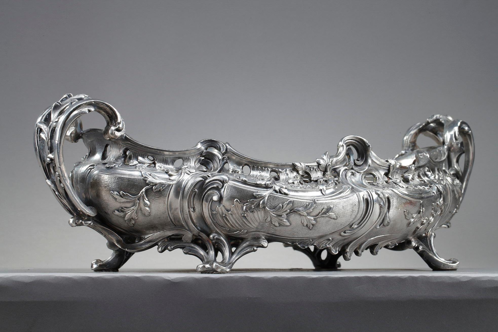Late 19th Century Silver Plated Bronze Jardinière in the Louis XV Style, 19th Century For Sale