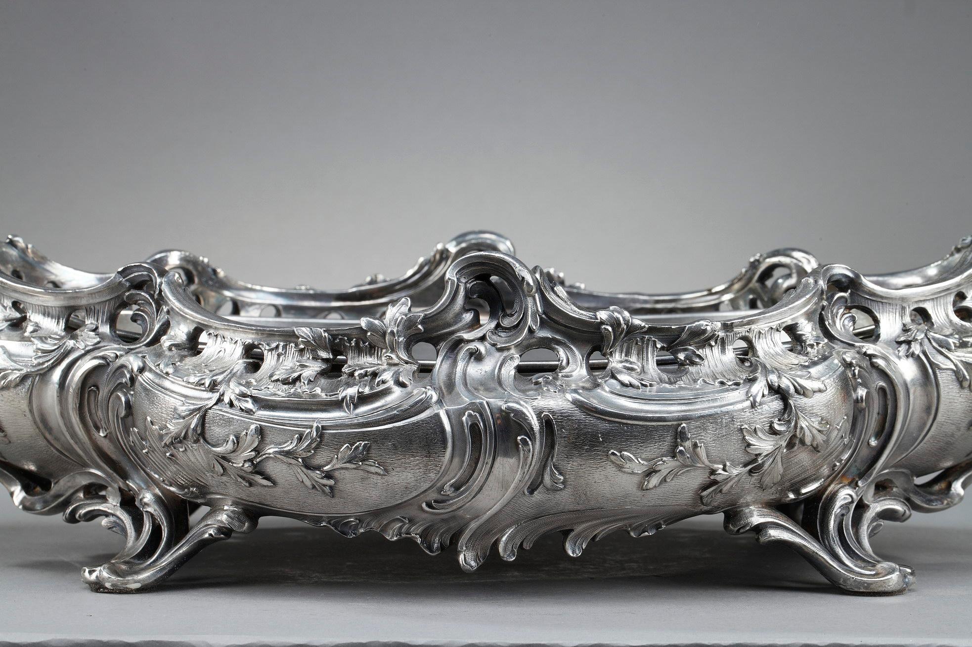 Silver Plated Bronze Jardinière in the Louis XV Style, 19th Century For Sale 2