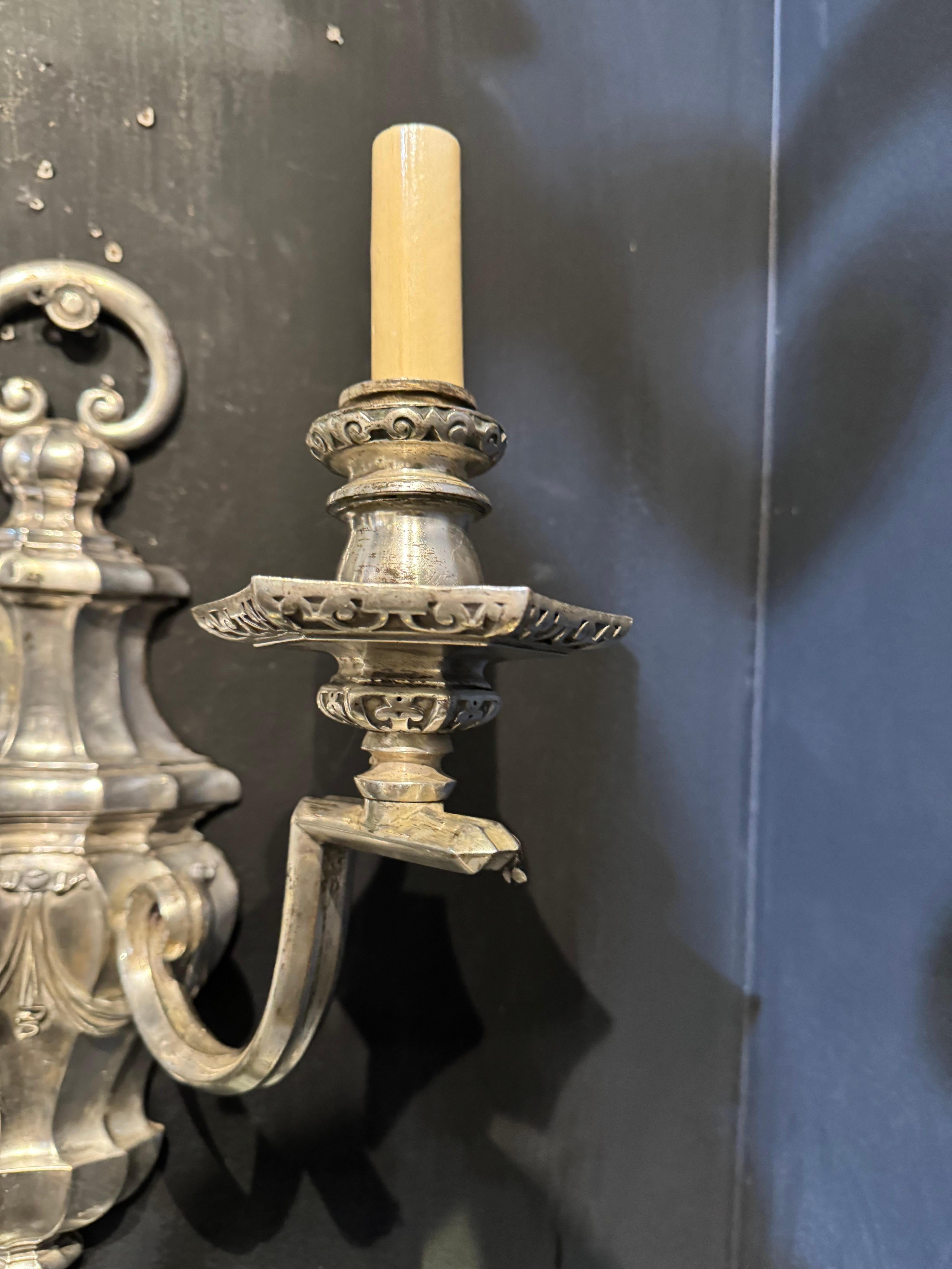 1900 Caldwell, lampade placcate in argento In condizioni buone in vendita a New York, NY