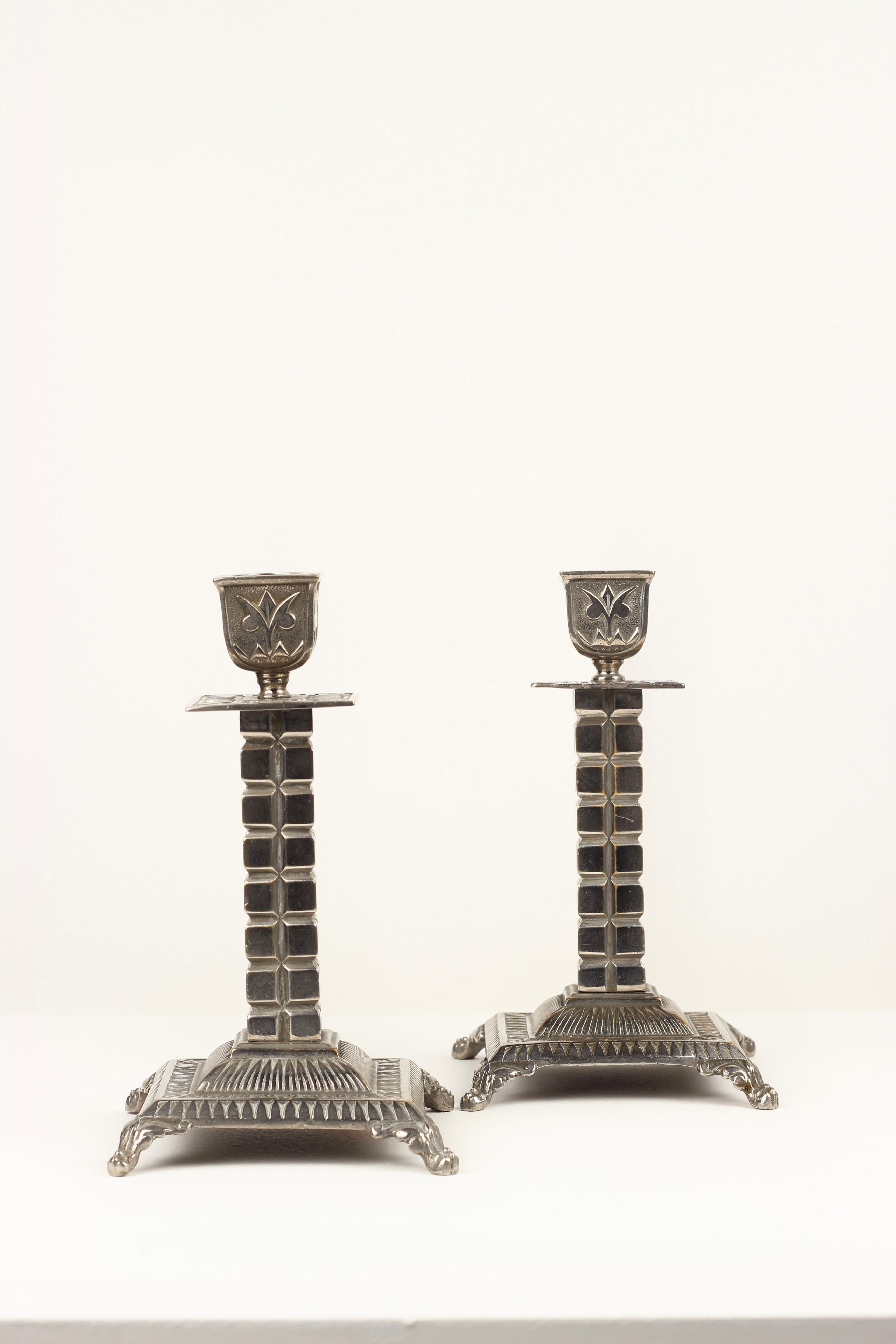 Cast Silver-plated candlesticks by William Tonks and Sons, late 19th century For Sale