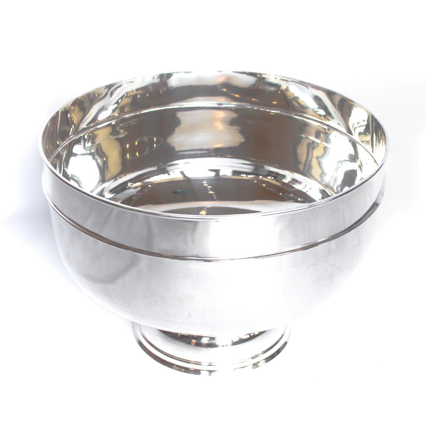 A large, silver plated champagne bowl of recent manufacture with raised detail to side.





