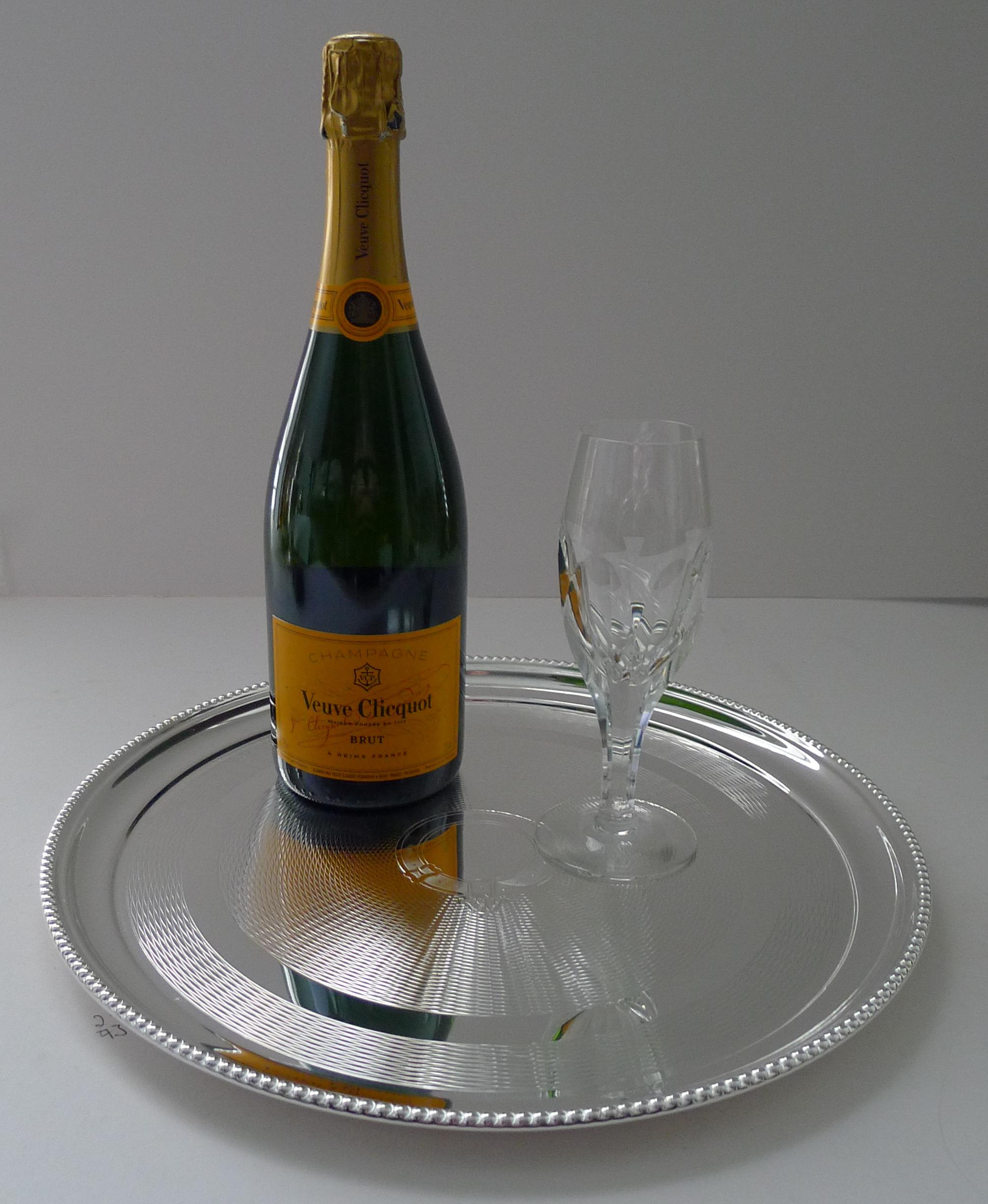 Silver Plated Circular Cocktail Tray by Walker & Hall c.1900 For Sale 4