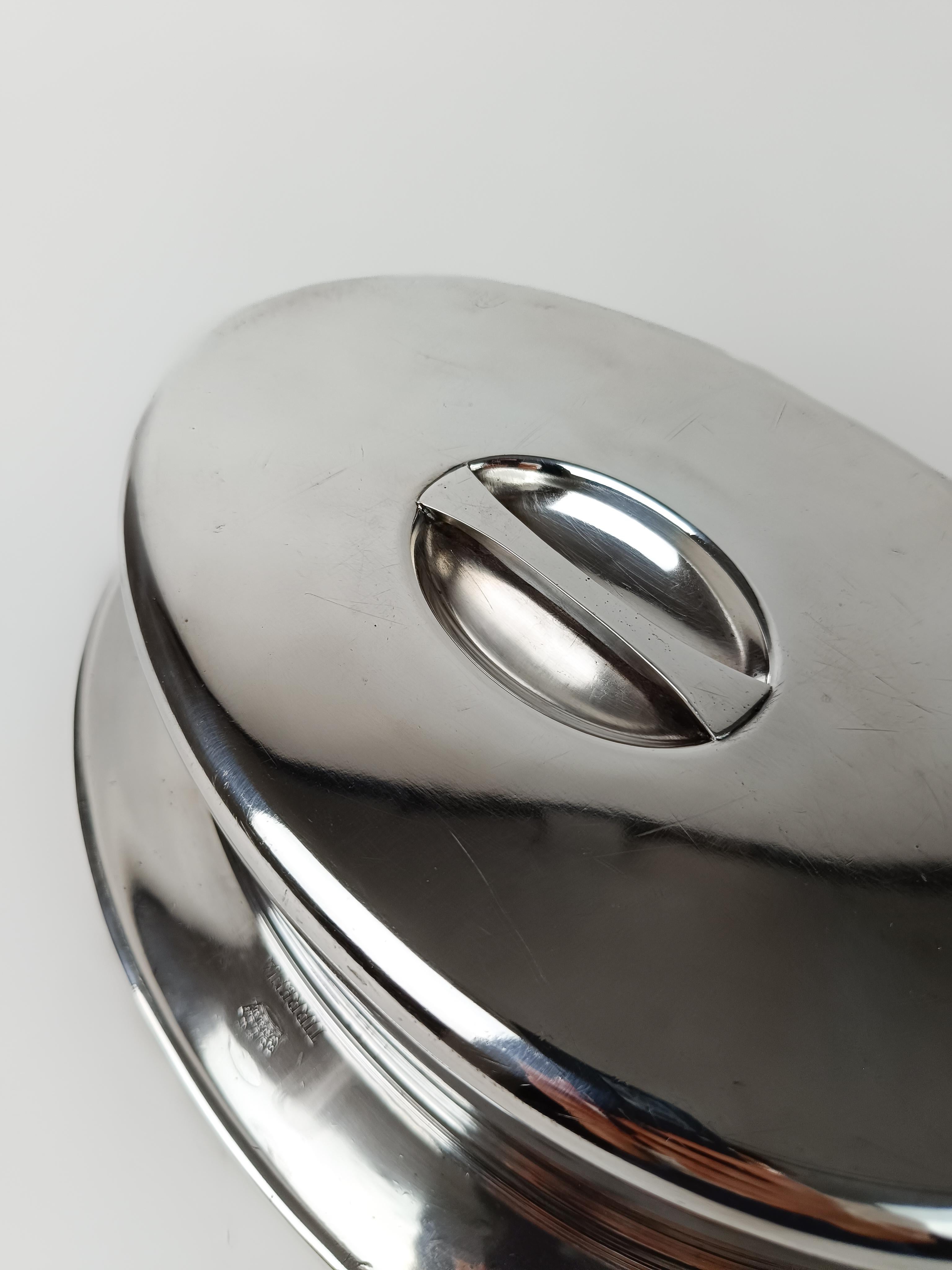 Cloche placcata in argento di Krupp Berndorf, proveniente dalla prima classe della flotta 
