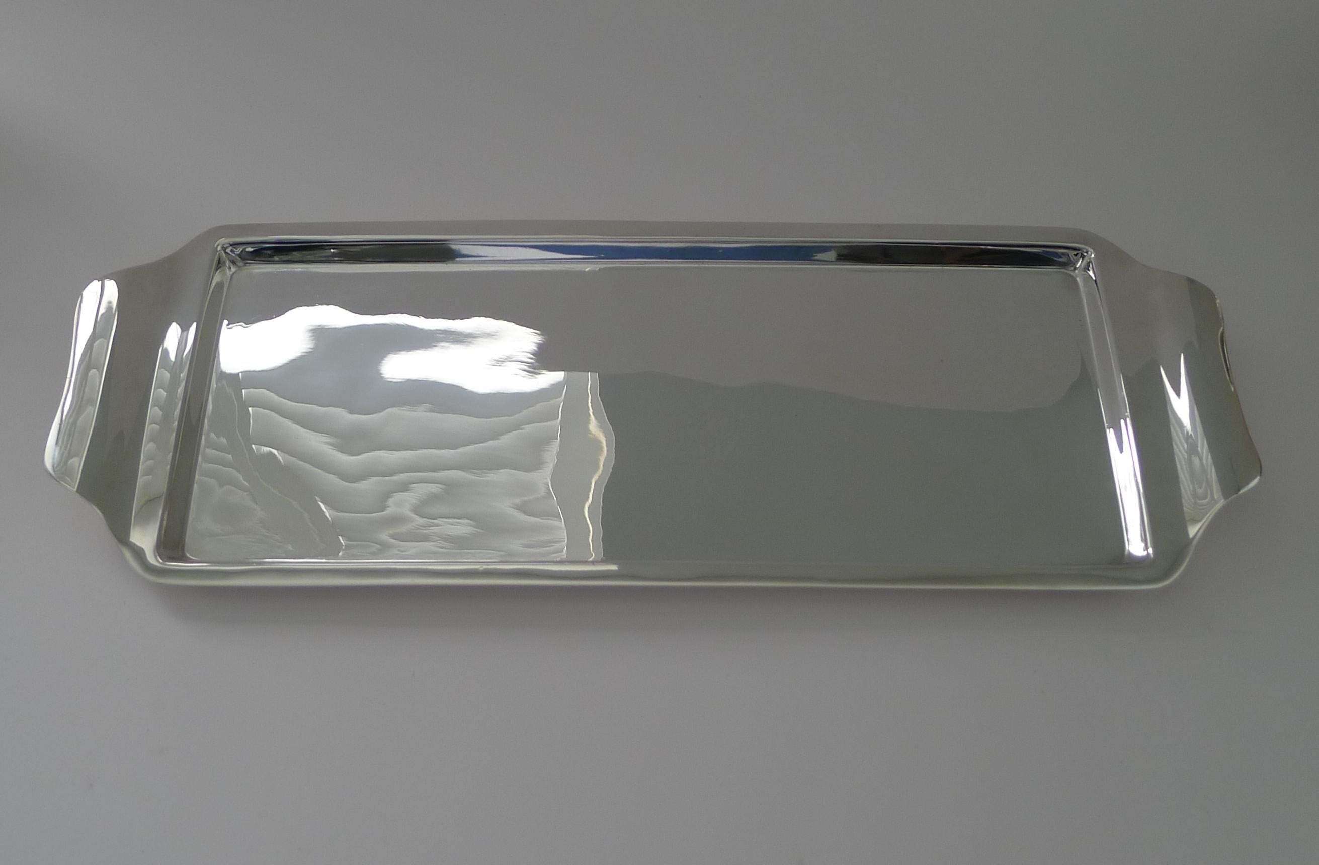 Bandeja plateada para cócteles/bebidas de Hukin and Heath c.1930 Art Decó en venta