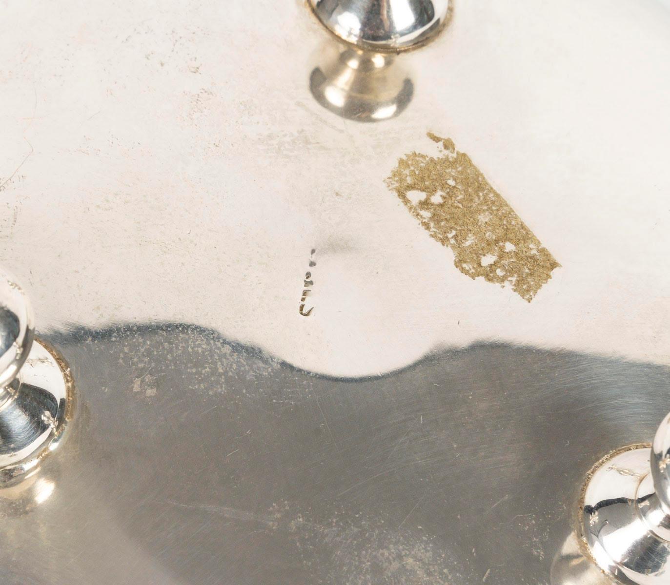 Plaqué argent Cafetière plaquée argent, 20e siècle. en vente