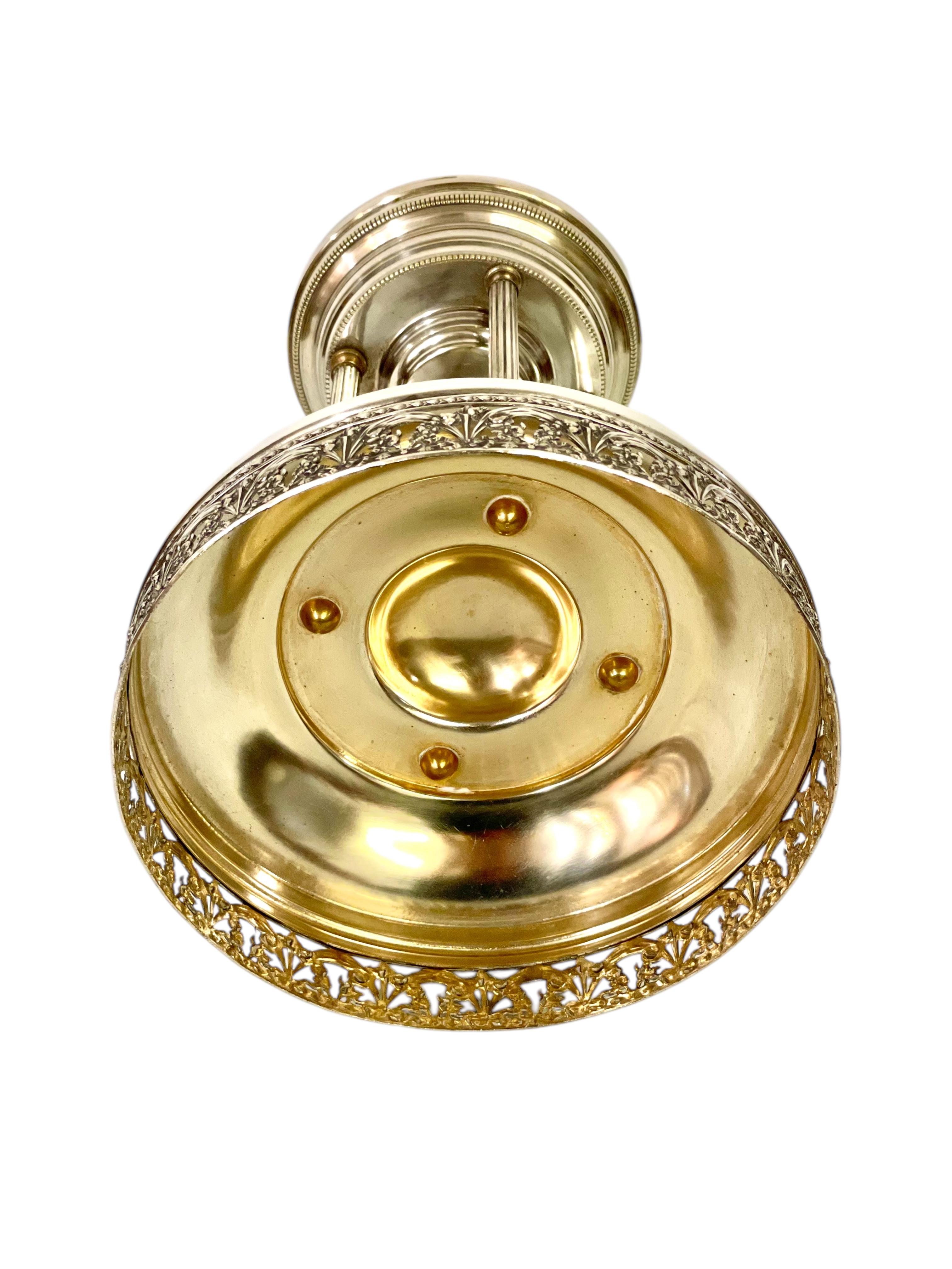 Tafelaufsatz aus versilbertem und geschliffenem Kristall, um 1880 im Angebot 6