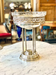 Centre de table en métal argenté et cristal taillé, vers 1880
