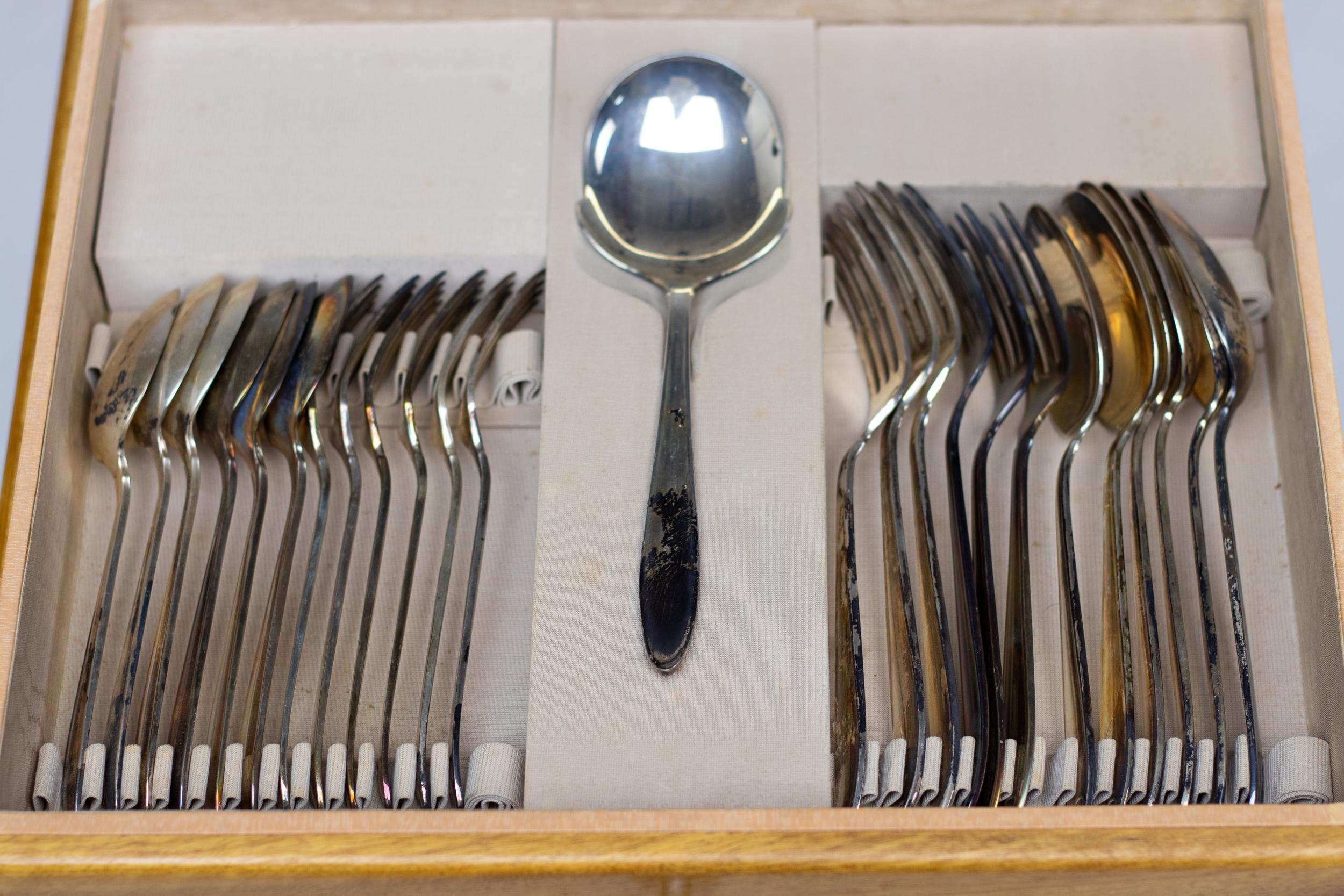 gero cutlery set