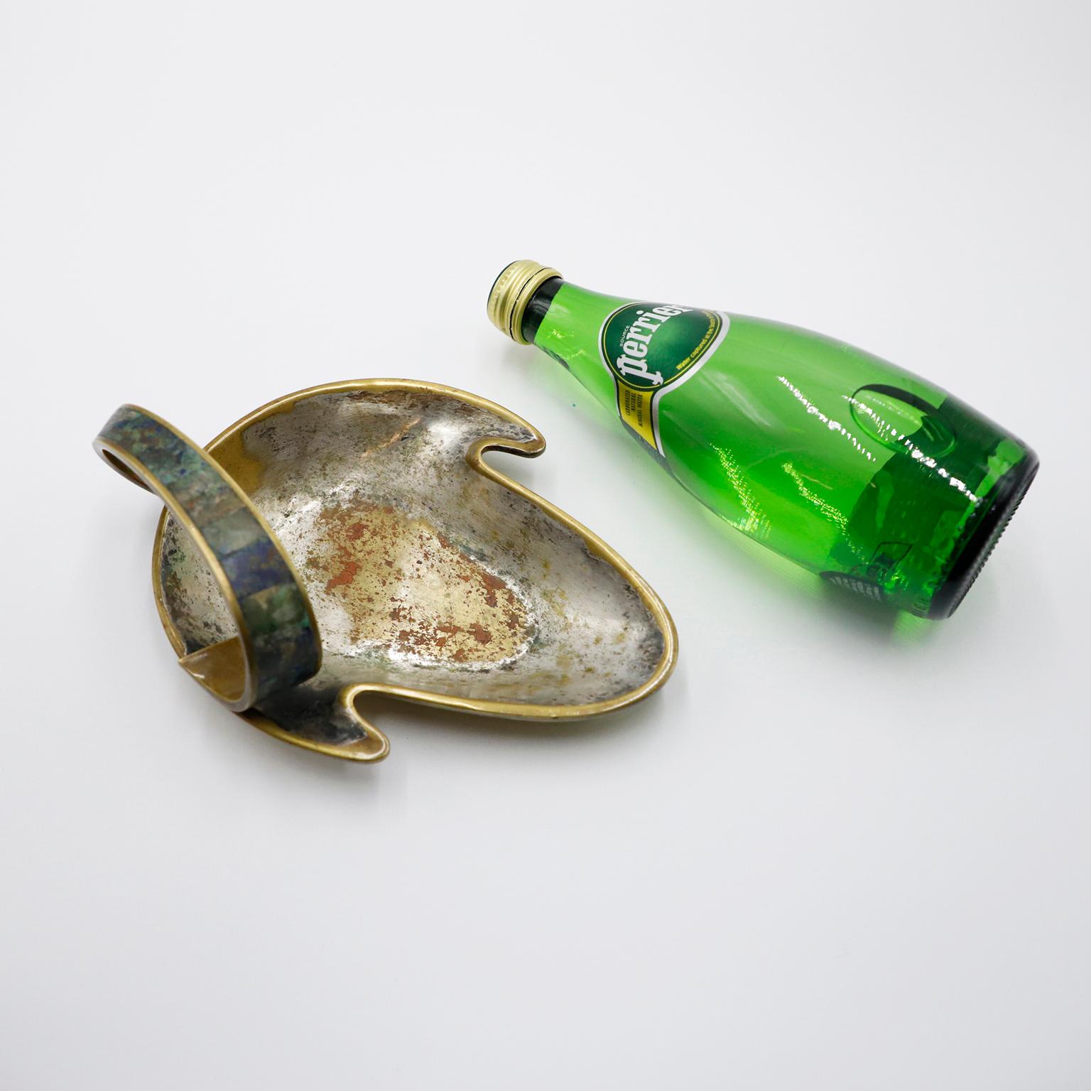 Mexicain Plat en métal argenté de Los Castillo avec incrustations de malachite en vente