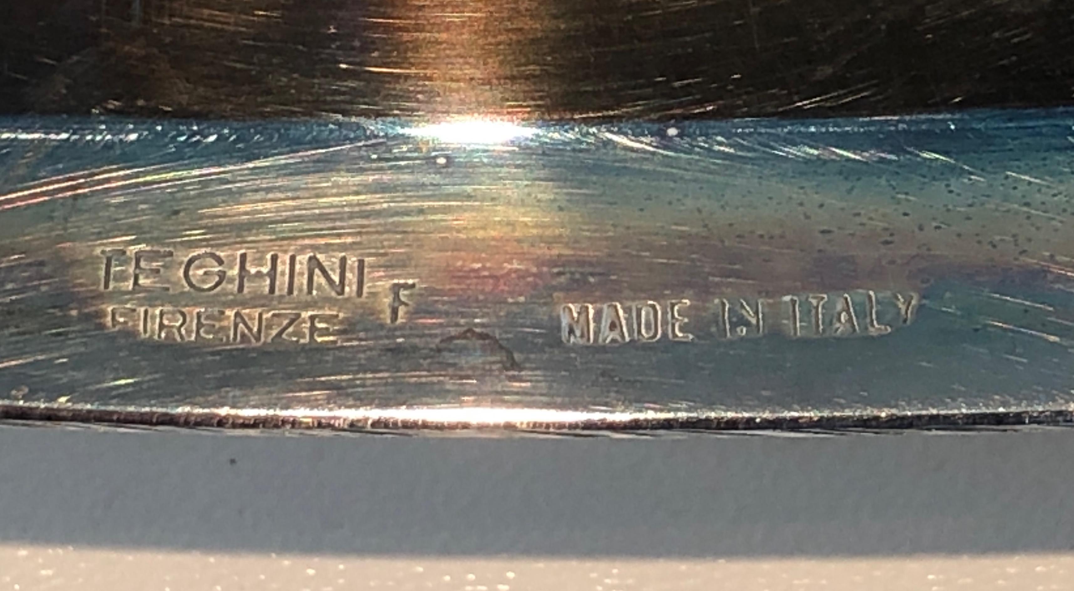 Fin du 20e siècle Plat en métal argenté représentant un poisson, Œuvre française, vers 1970 en vente