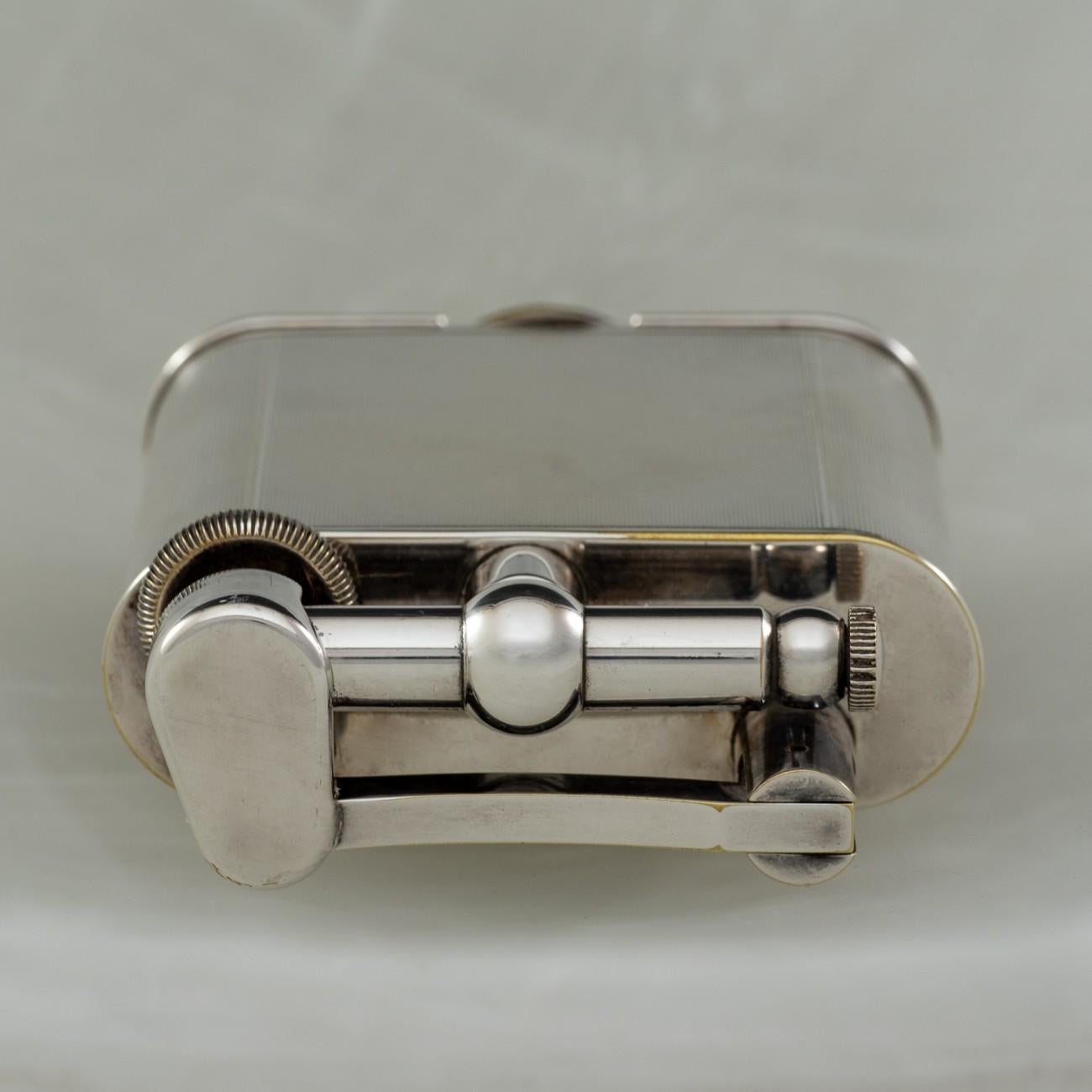Silver Plated Dunhill 'Giant' Lighter with Engine Turned Finish, circa 1948 2