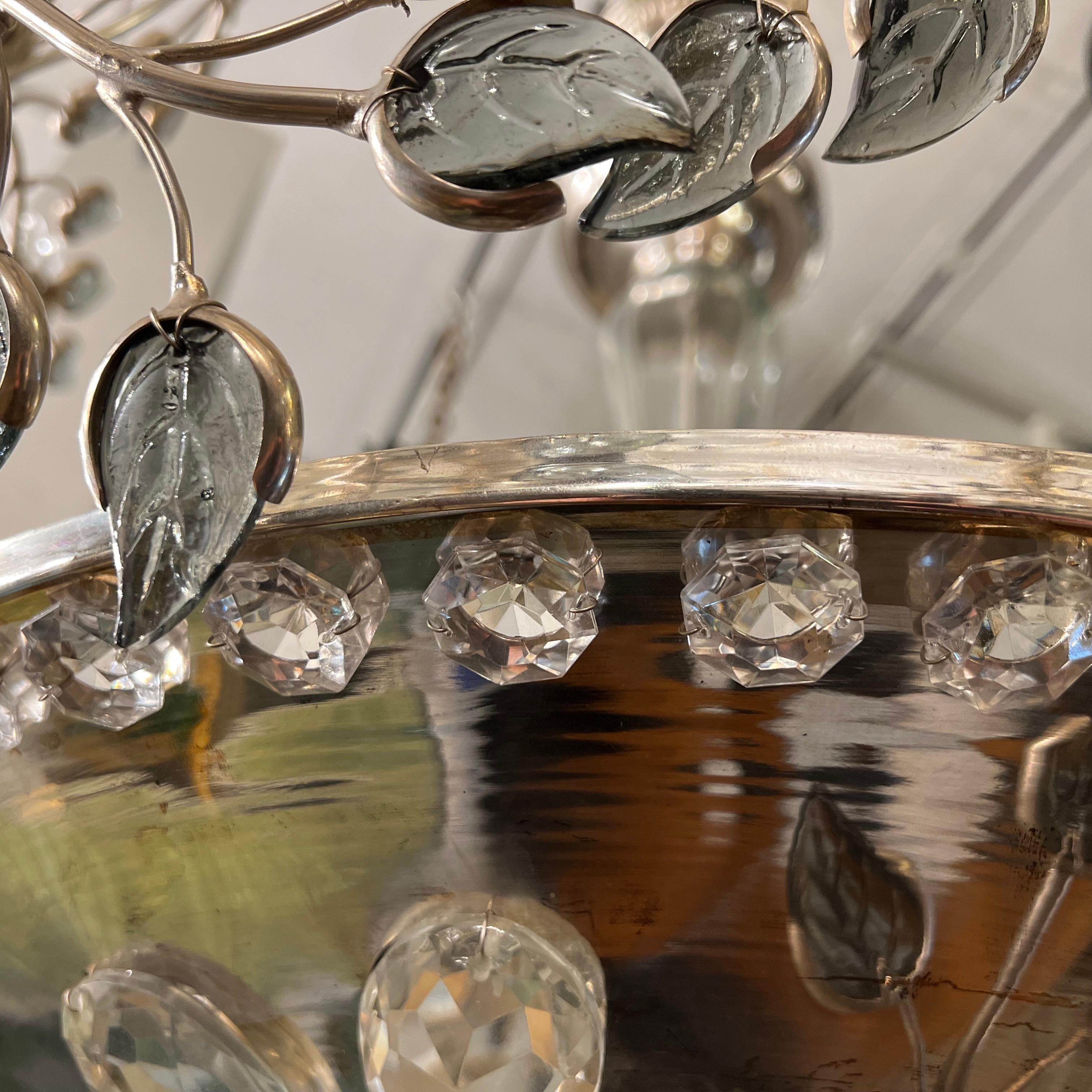 French Chandelier with Gray Molded Glass Leaves For Sale 5