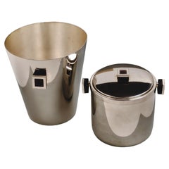 Cubitera y juego de champán plateados, años 70 Cubitera y juego de champán plateados, años 70