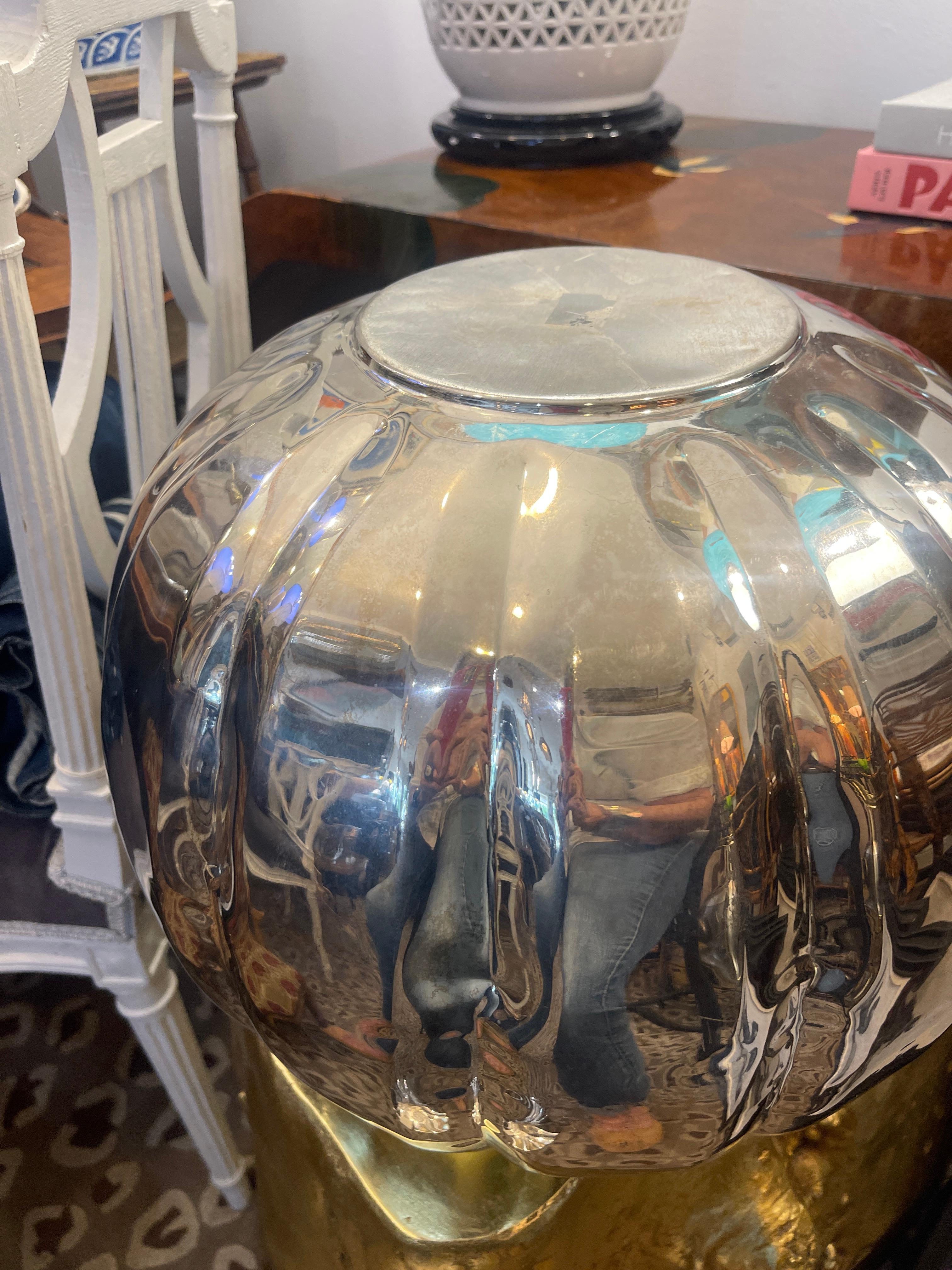 Versilberte große Pumpkinschale mit Deckel , Behälter im Angebot 6
