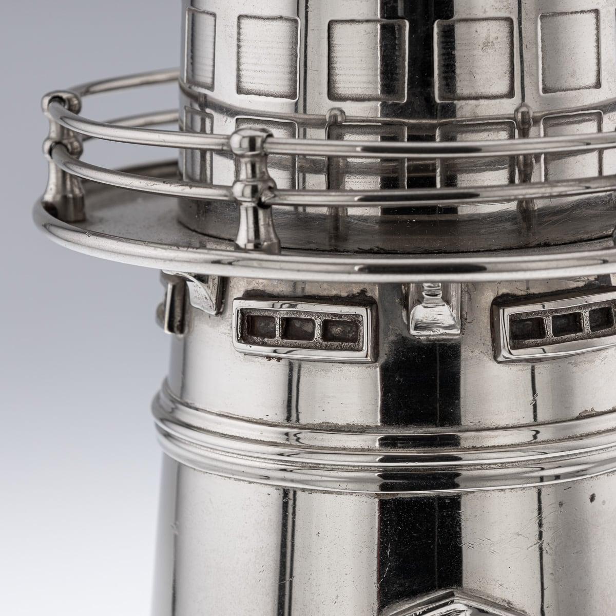 Shakers da cocktail con faro placcato argento in vendita 5