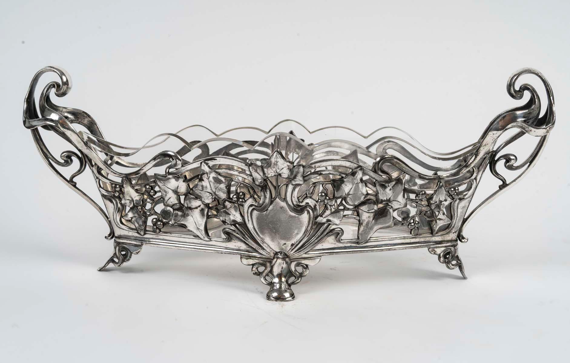 Ciotola in metallo placcato argento e cristallo, periodo Art Nouveau, 1900. in vendita 1