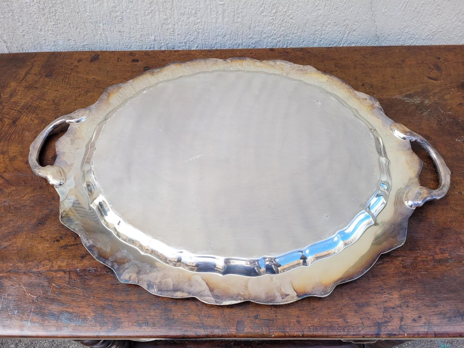 Plateau en métal argenté, 20ème siècle en vente 2