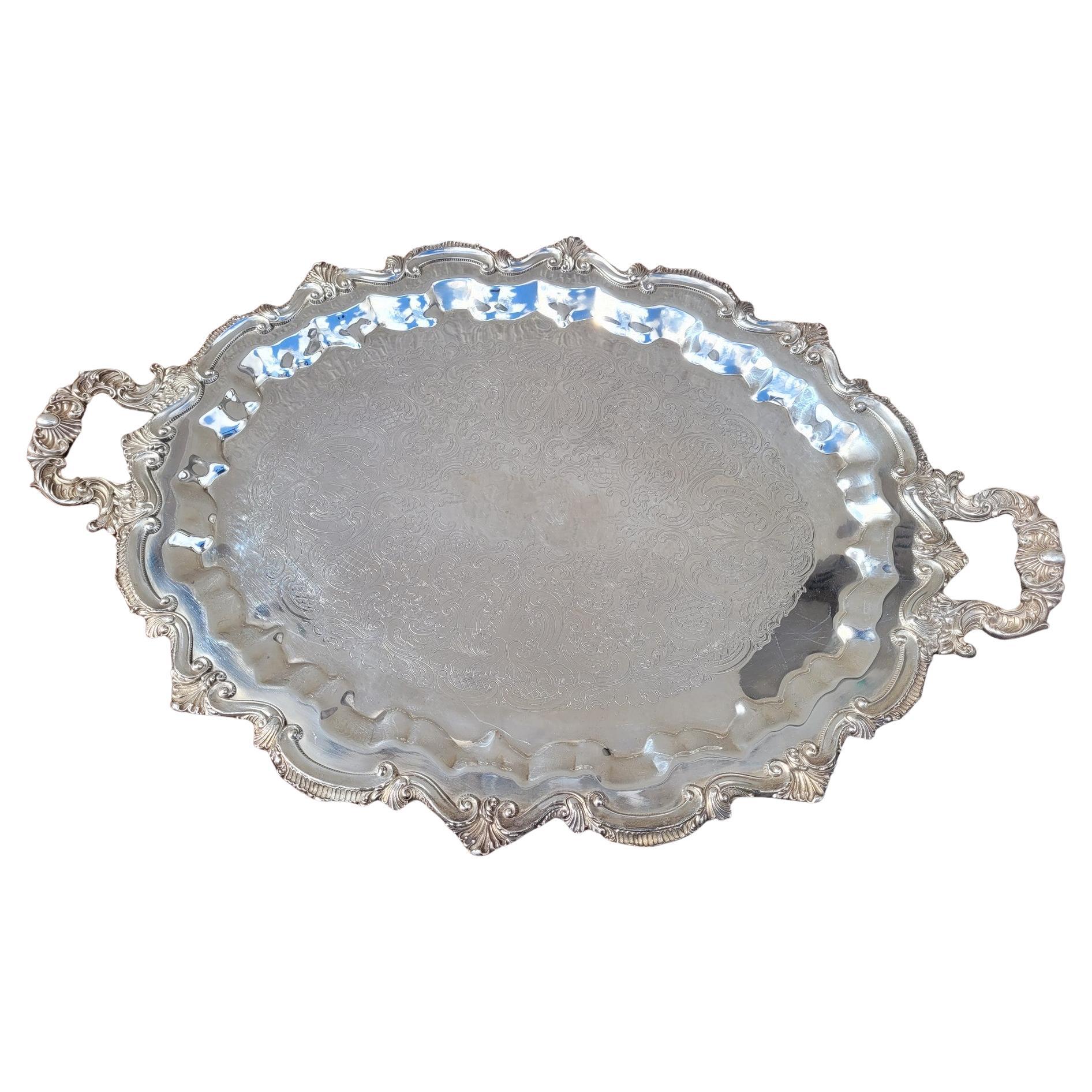 Bandeja de metal plateado, Siglo XX