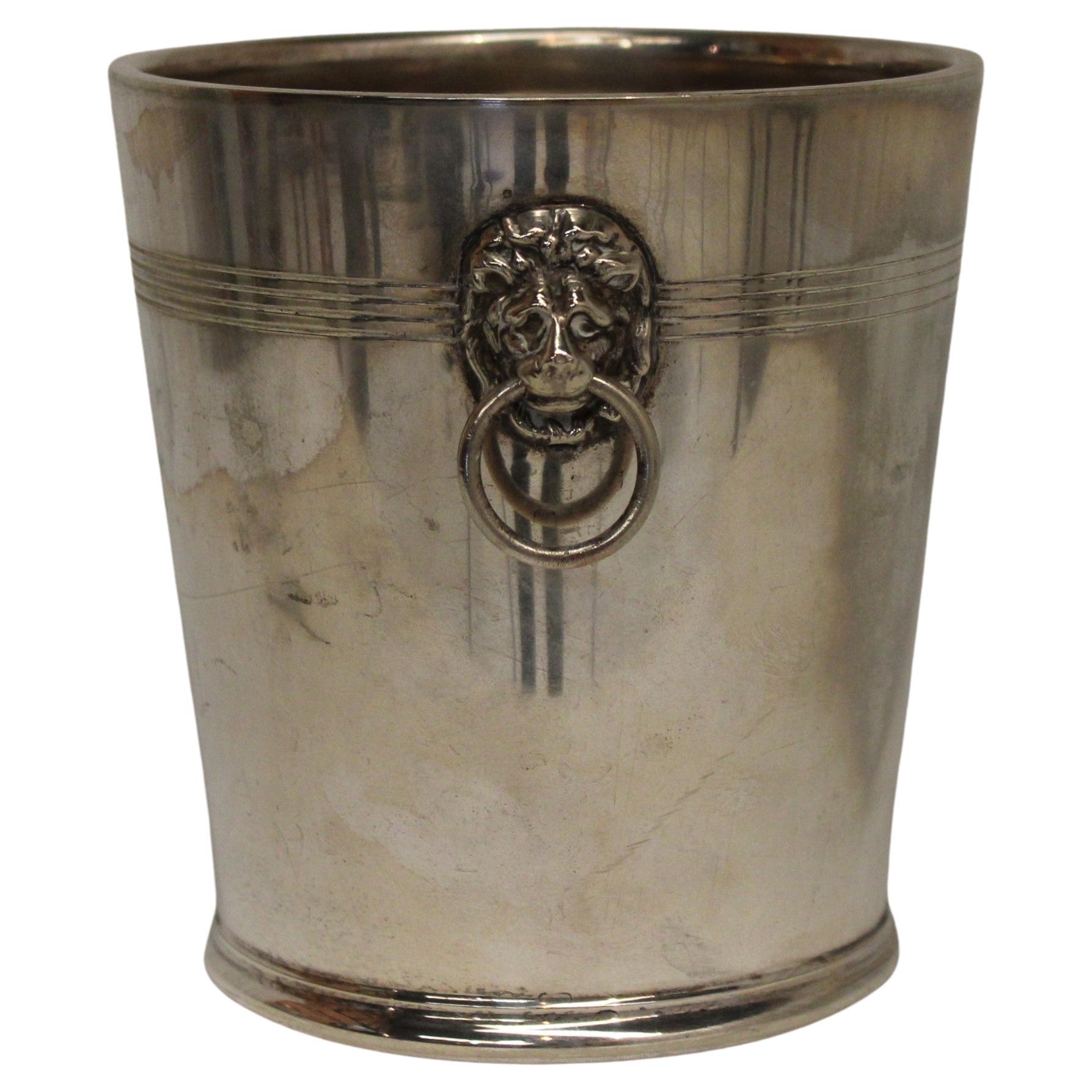 Cubo de vino blanco de metal plateado, S. XX