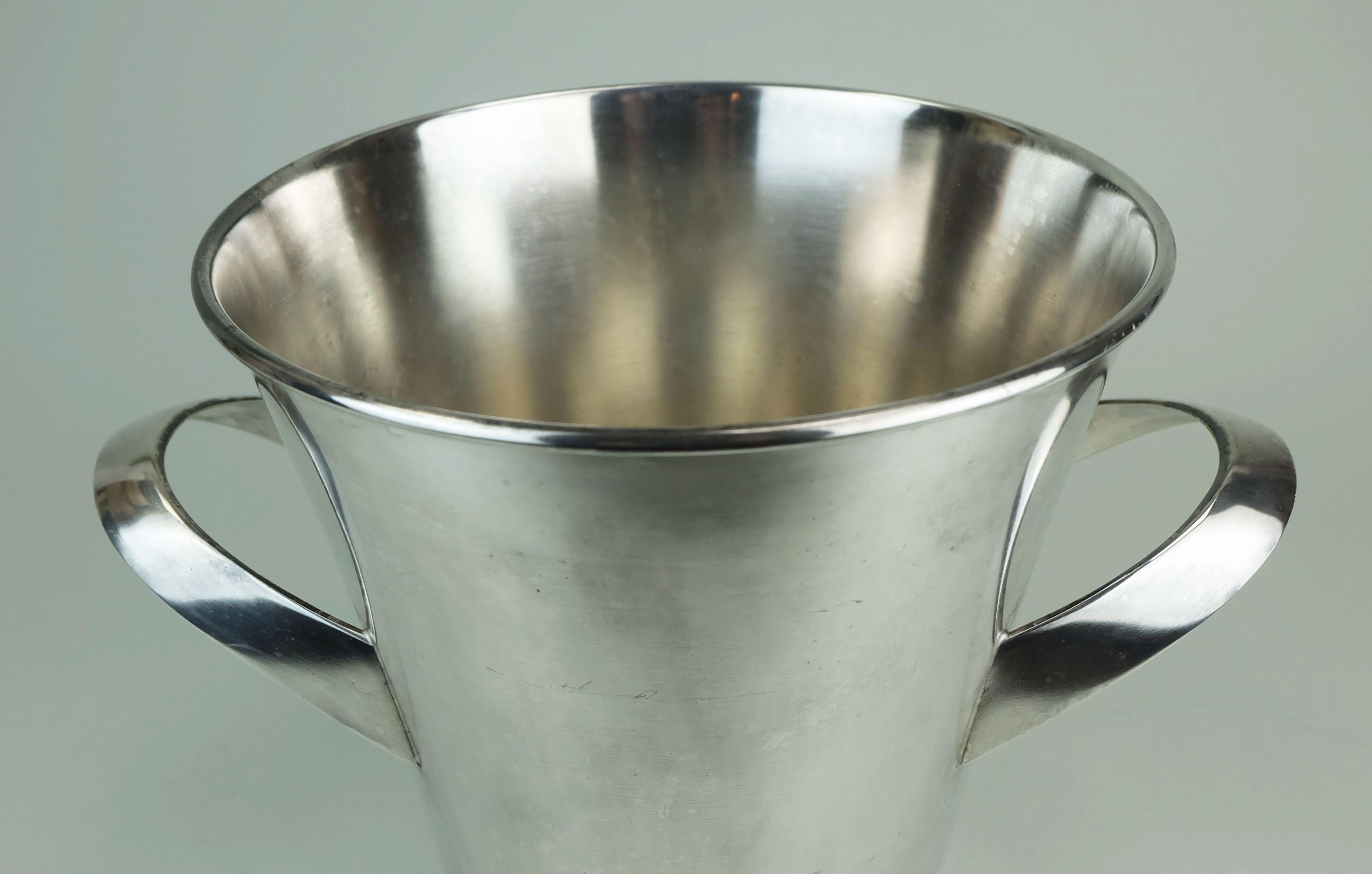 Versilberter CHAMPAGNE COOLER aus der Mitte des Jahrhunderts, entworfen von Kurt Mayer für WMF 1950er Jahre (Versilberung) im Angebot