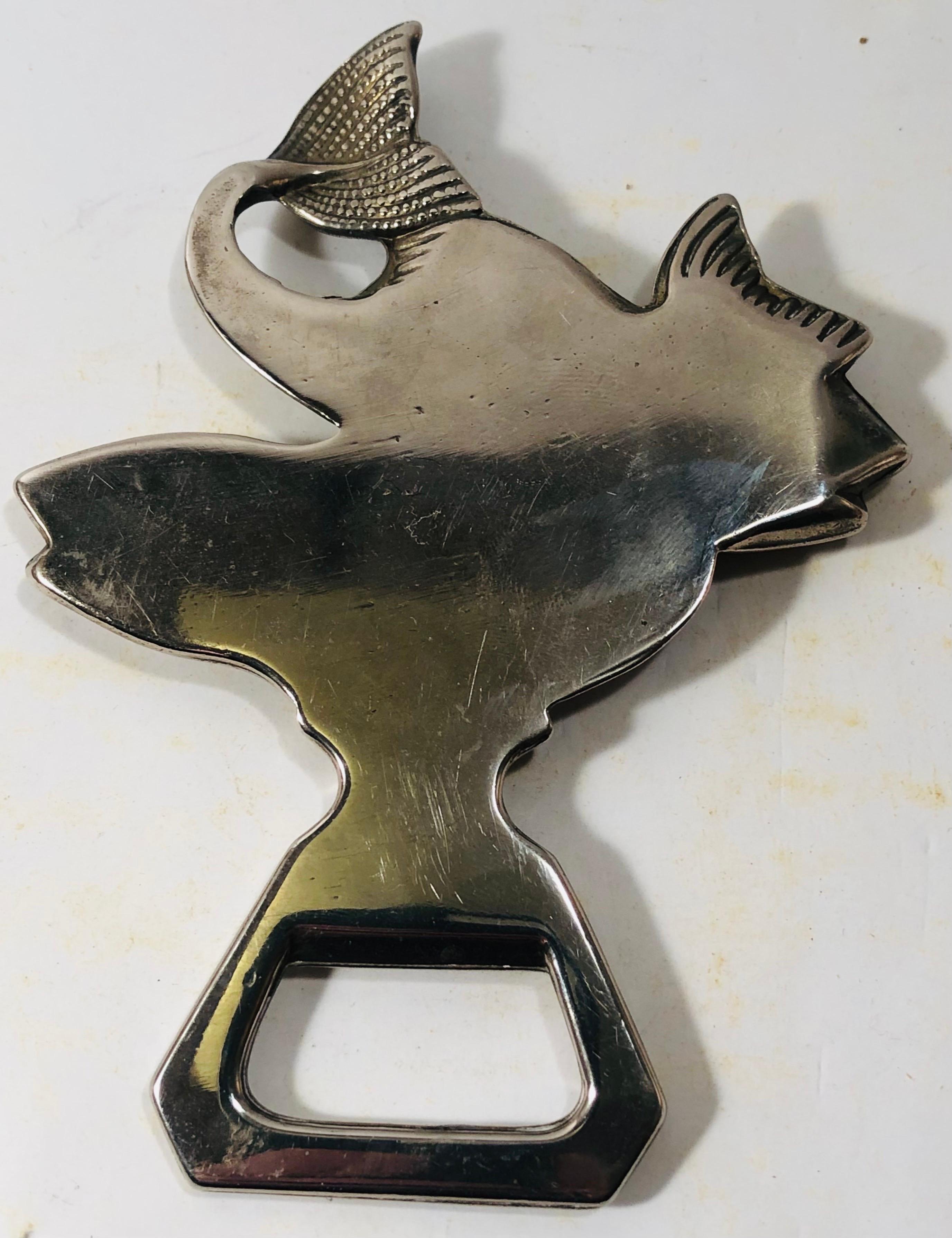 Hollywood Regency Coupe-bouteille astrologique des poissons en métal argenté France 1970 en vente
