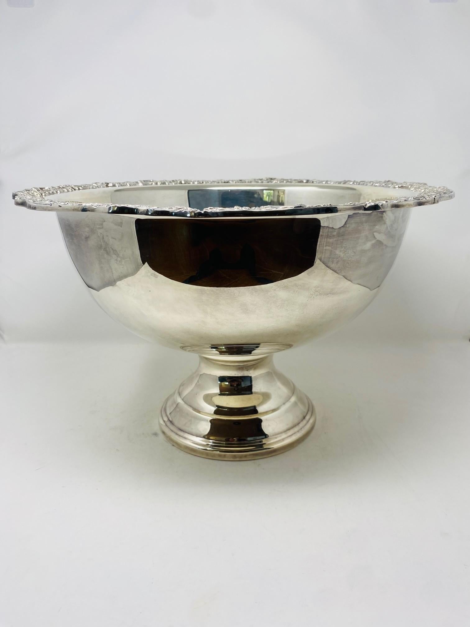 Silver Plated Punch Bowl with Flower Shell Rim Design 1