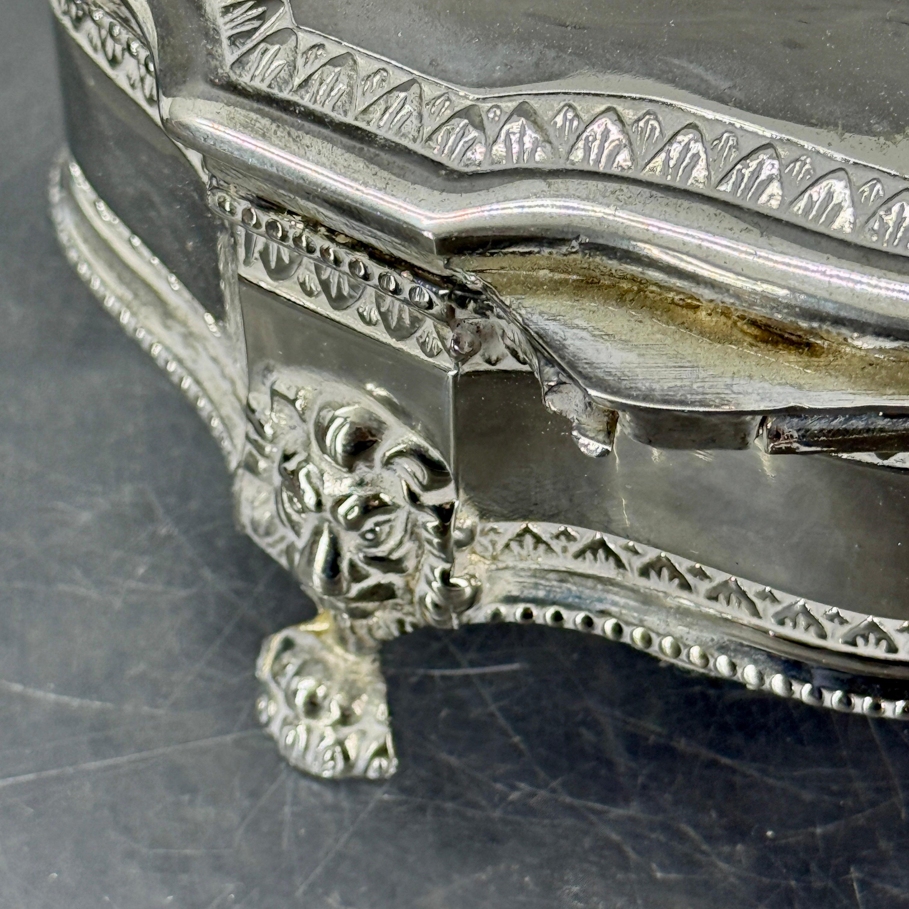 Silver Plated Rectangular Crest Lion Footed Box with Lid For Sale 9