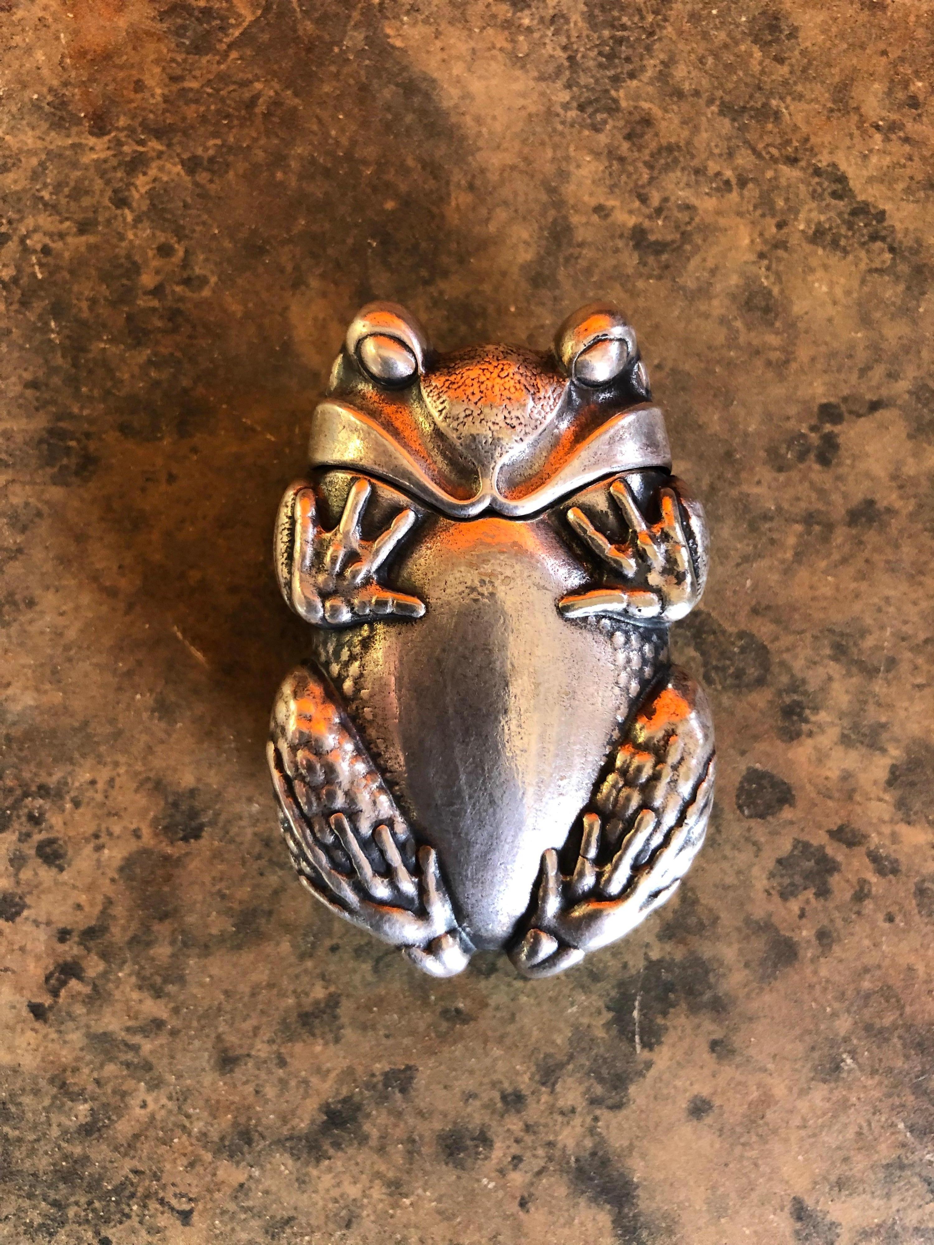 Silver Plated Repousse Frog Form Match Safe by Gorham In Good Condition In San Diego, CA