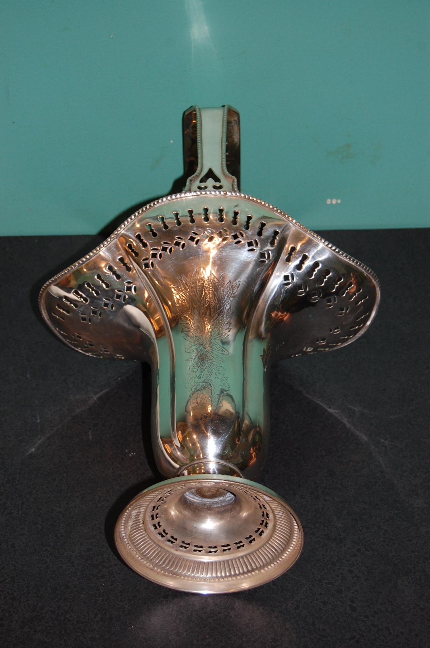 20th Century Silver Plated Repousse' Vase with Handle, circa 1900 For Sale