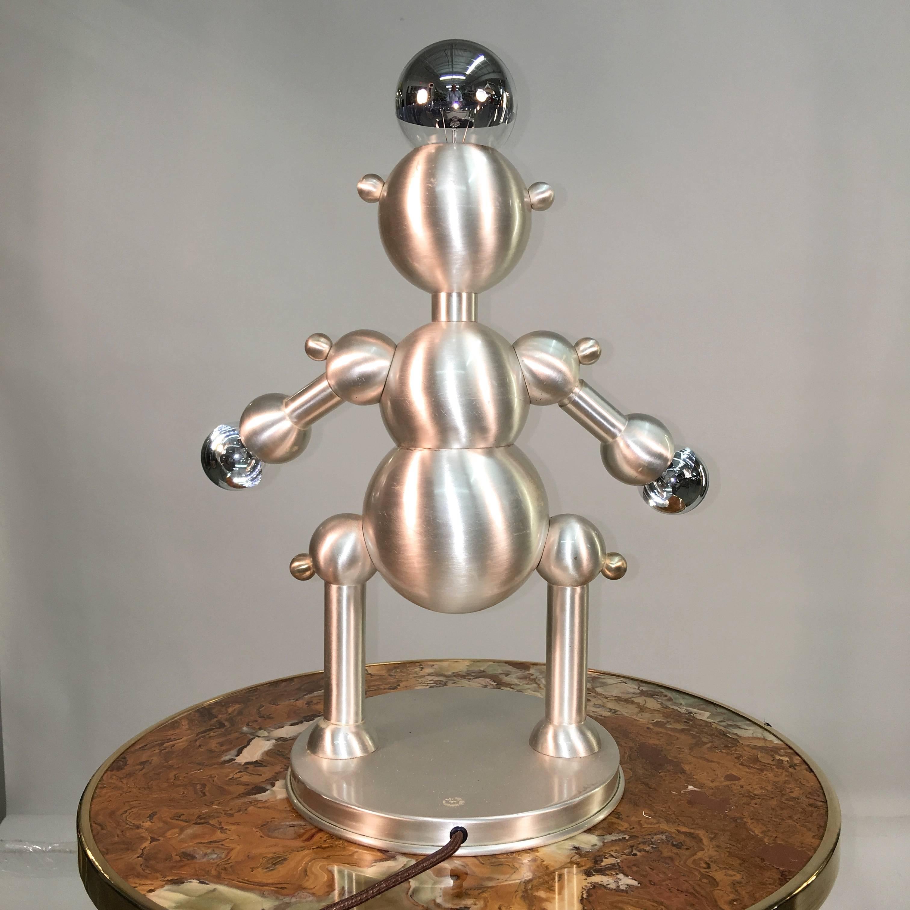Américain Lampe robot en métal argenté