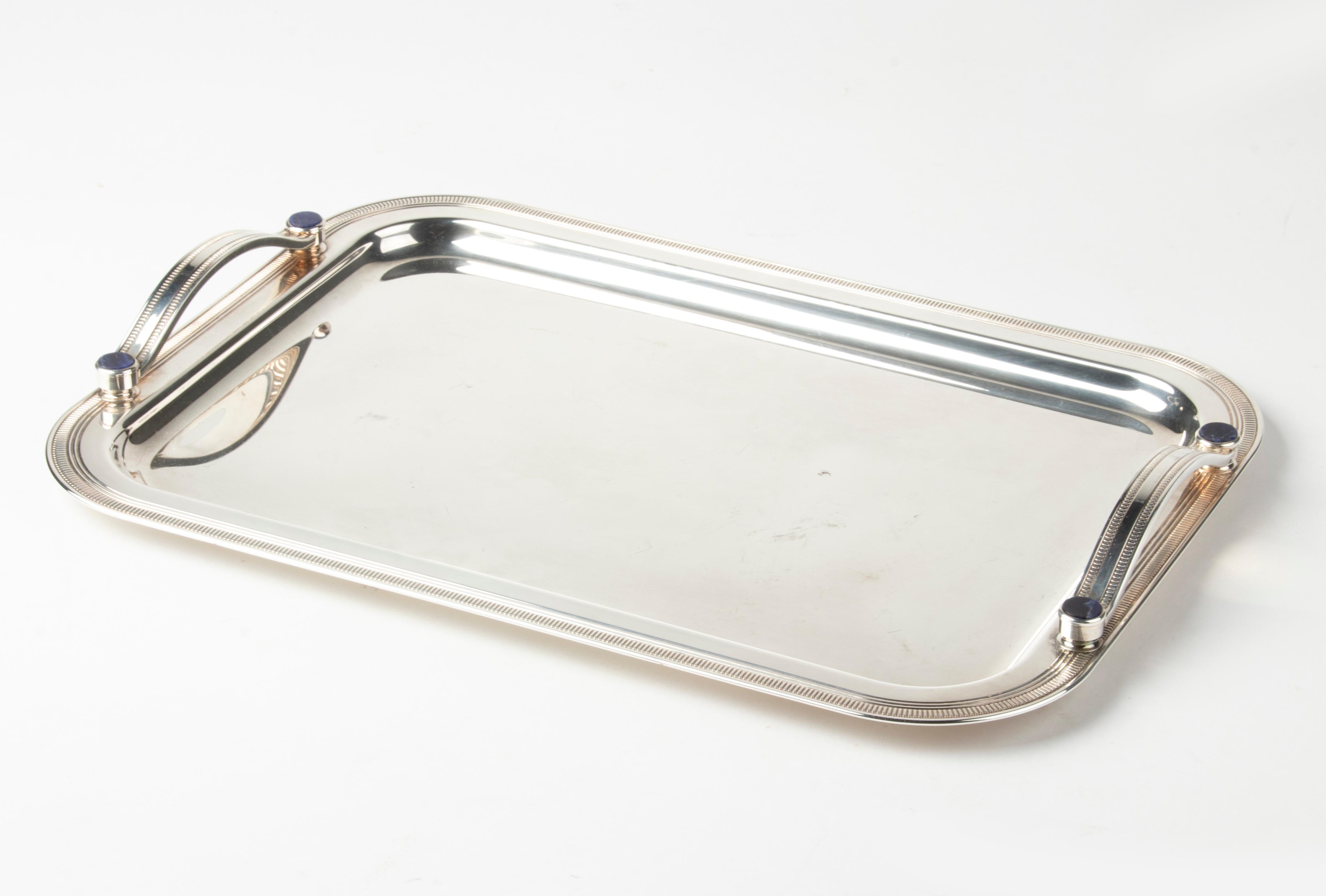 Beautiful silver plated tray from the Italian brand Maestri. At the handles, the tray is inlaid with lapis lazuli stones.
The tray is in very good condition. Marked on the bottom.