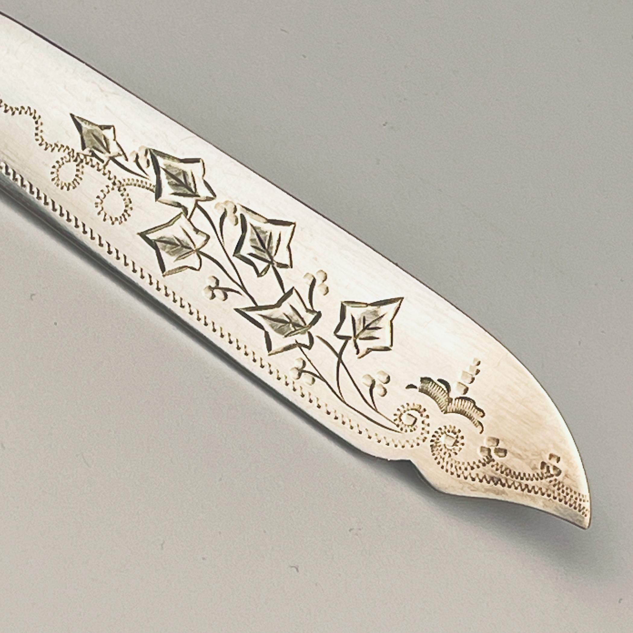 Silver Plated Set Fish Knifes & Forks for 12 people, Sheffield England, 1910s For Sale 14